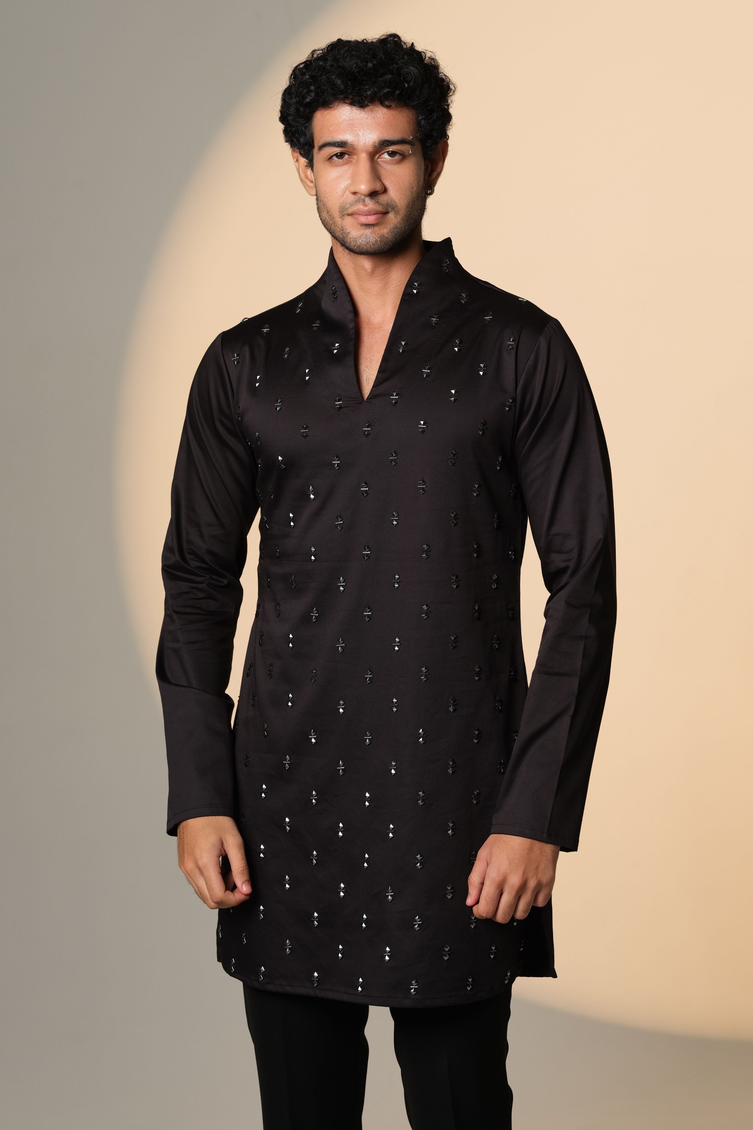 Black Kurta with Double Pyramid With Center - Sally Chitha Work