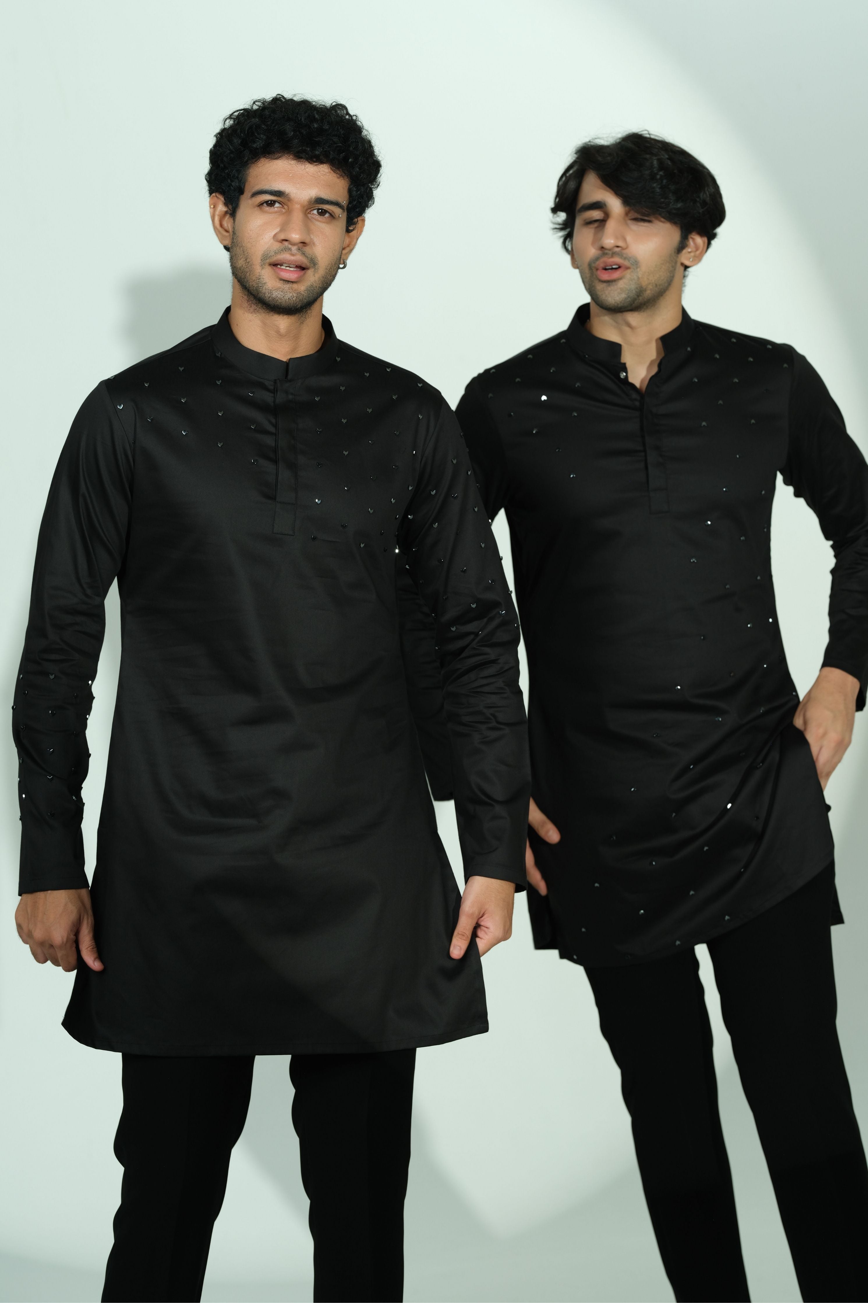 Black Kurta With Arrows On Sleeves & Shoulder Chitha Work