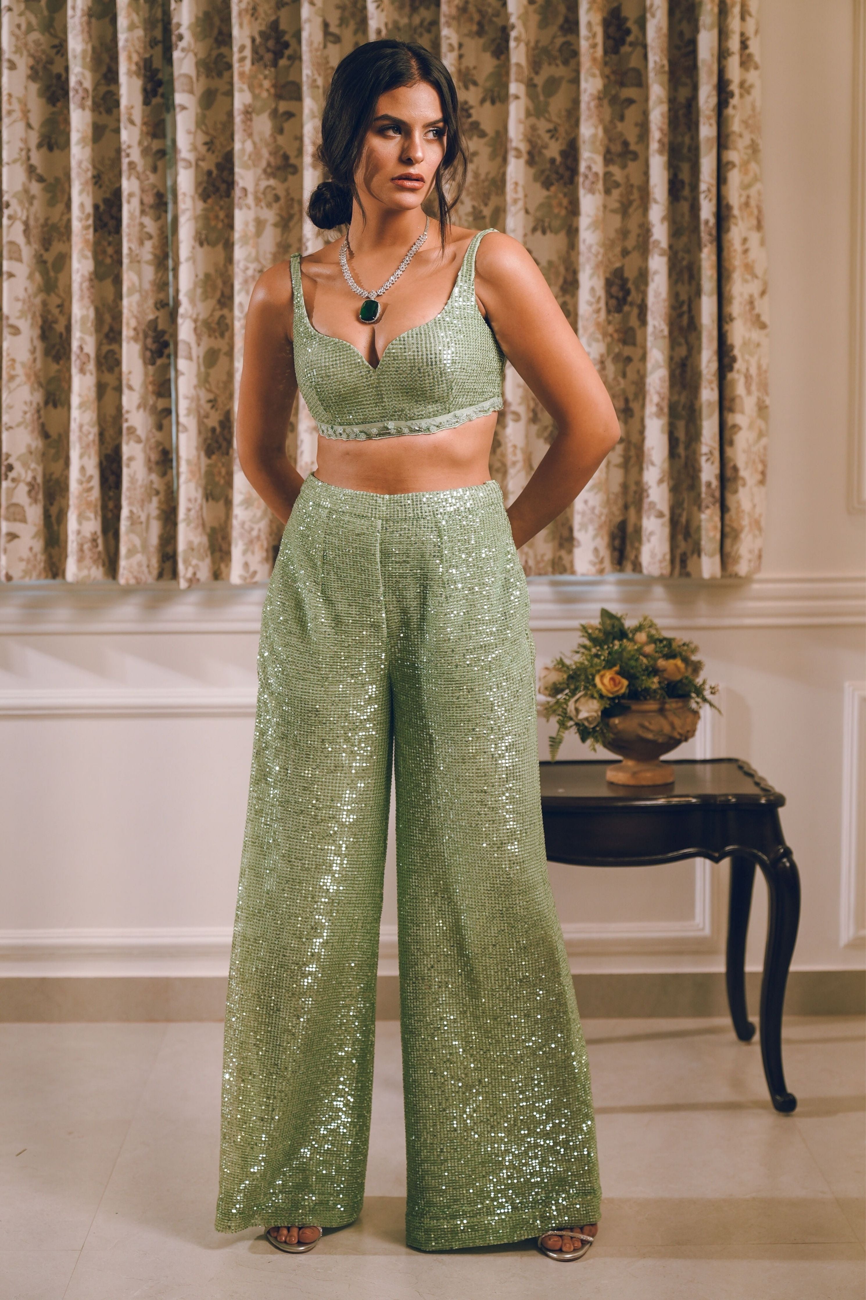 Soft power Shrug Set