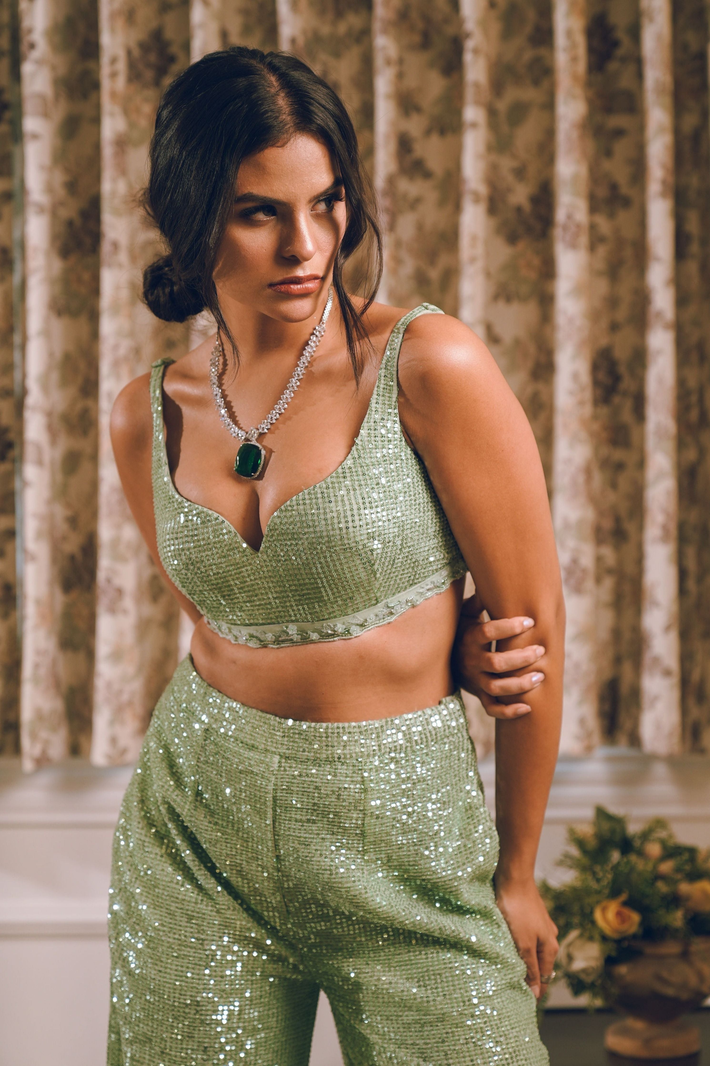 Soft power Shrug Set