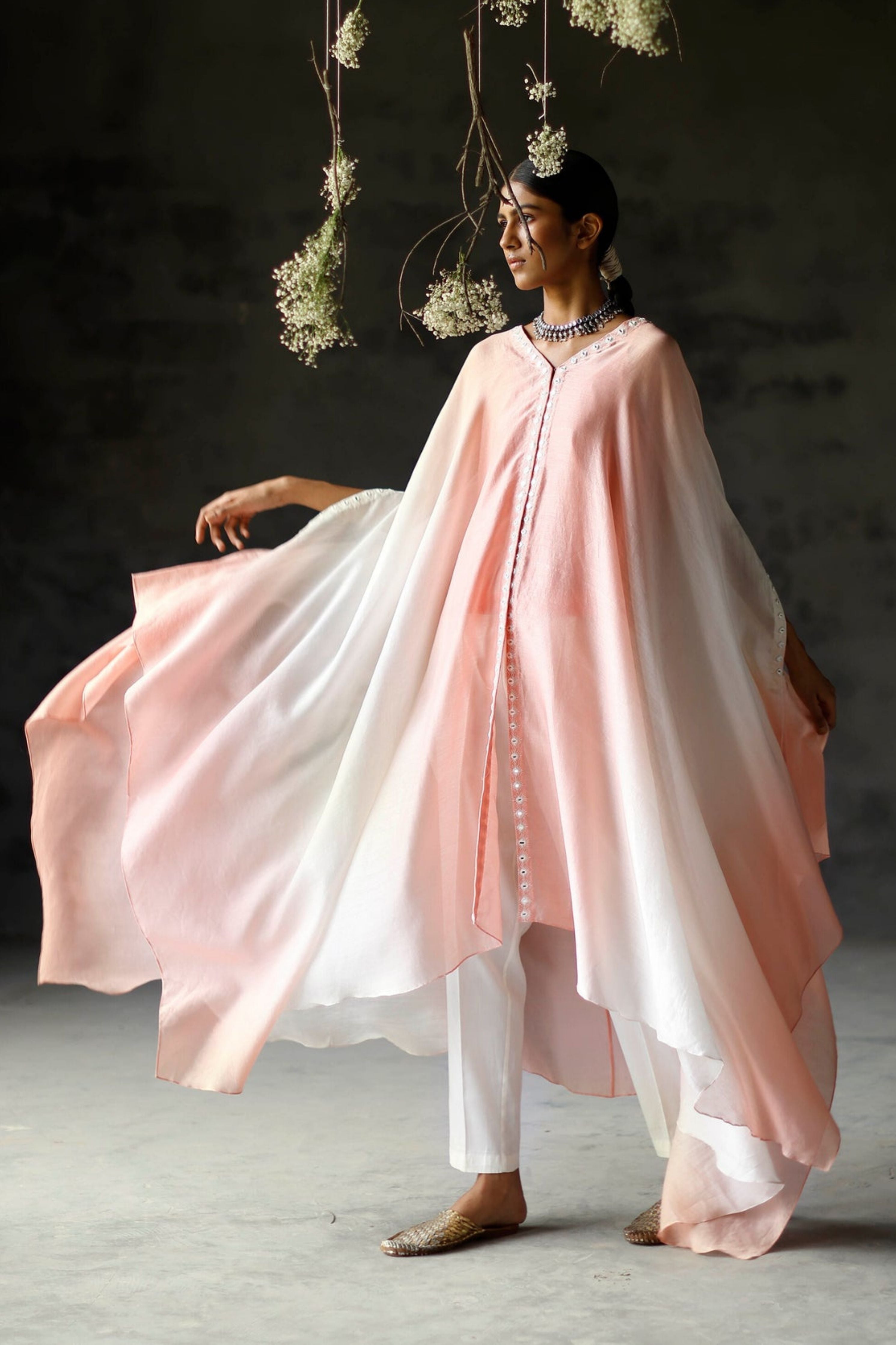 Gulabi Norah Cape Set