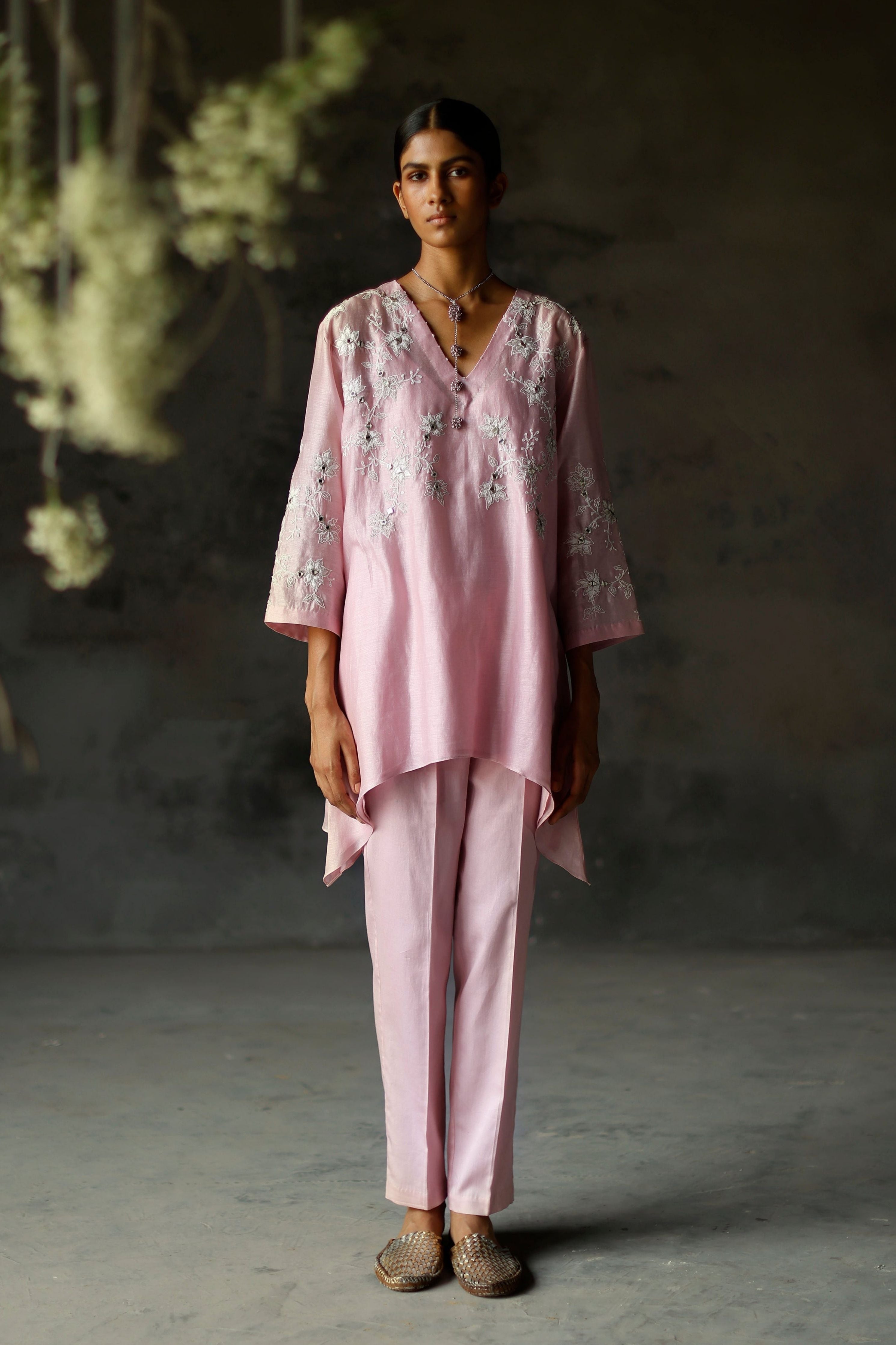 Jamuni Zuri Kameez set