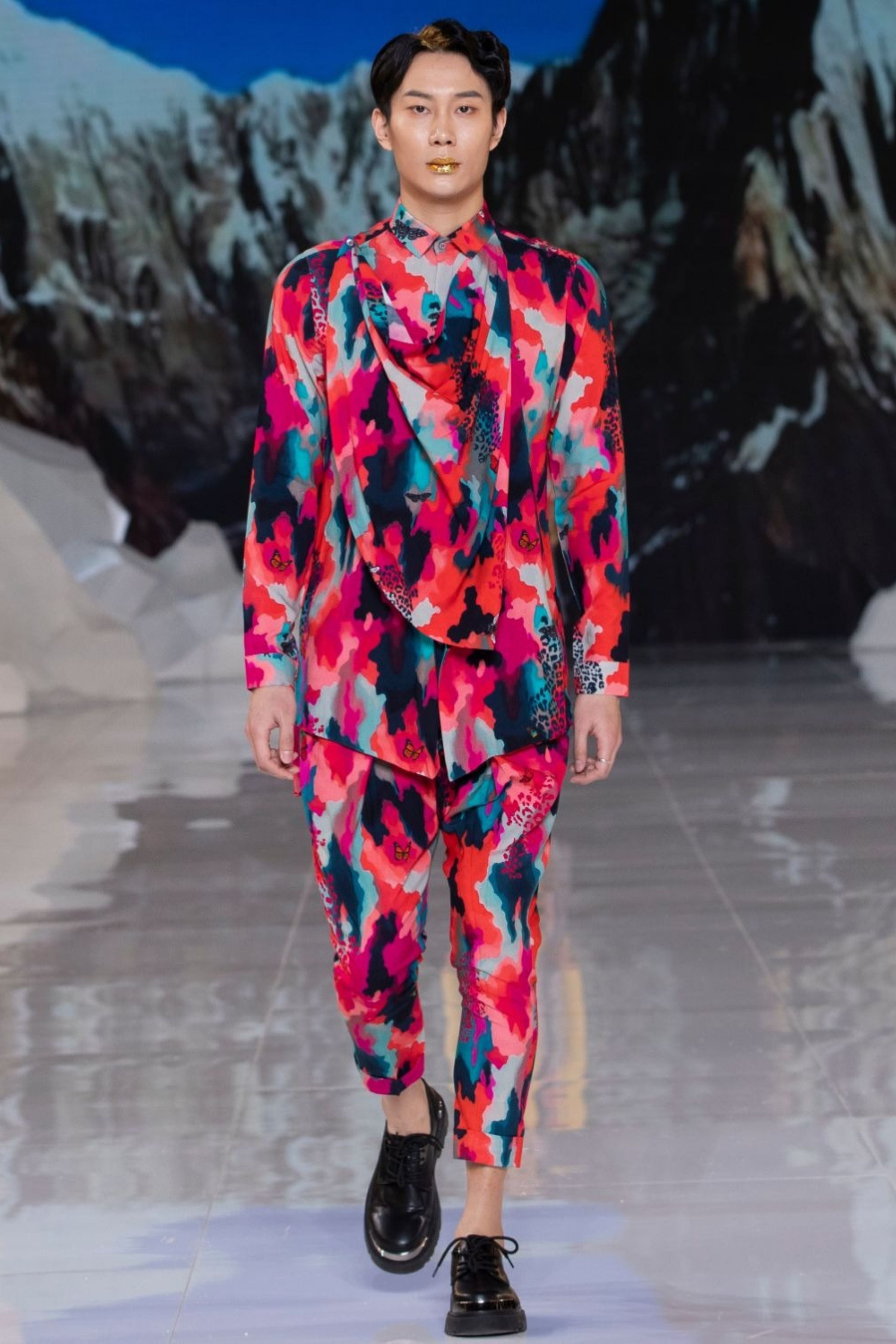 Leh Cowl Printed Coord Set by Mr. Ajay Kumar