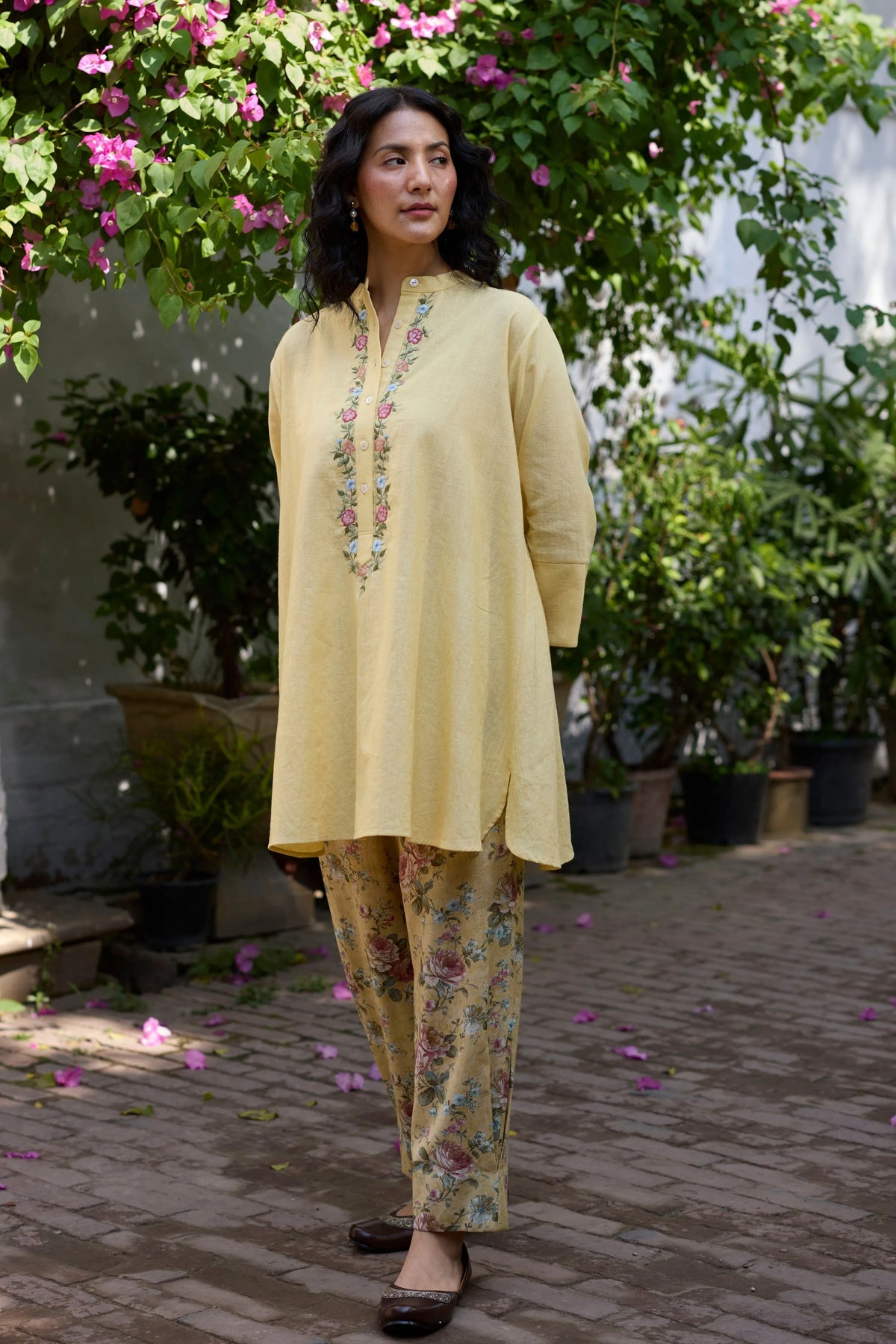 Kaia Kurta set In Yellow