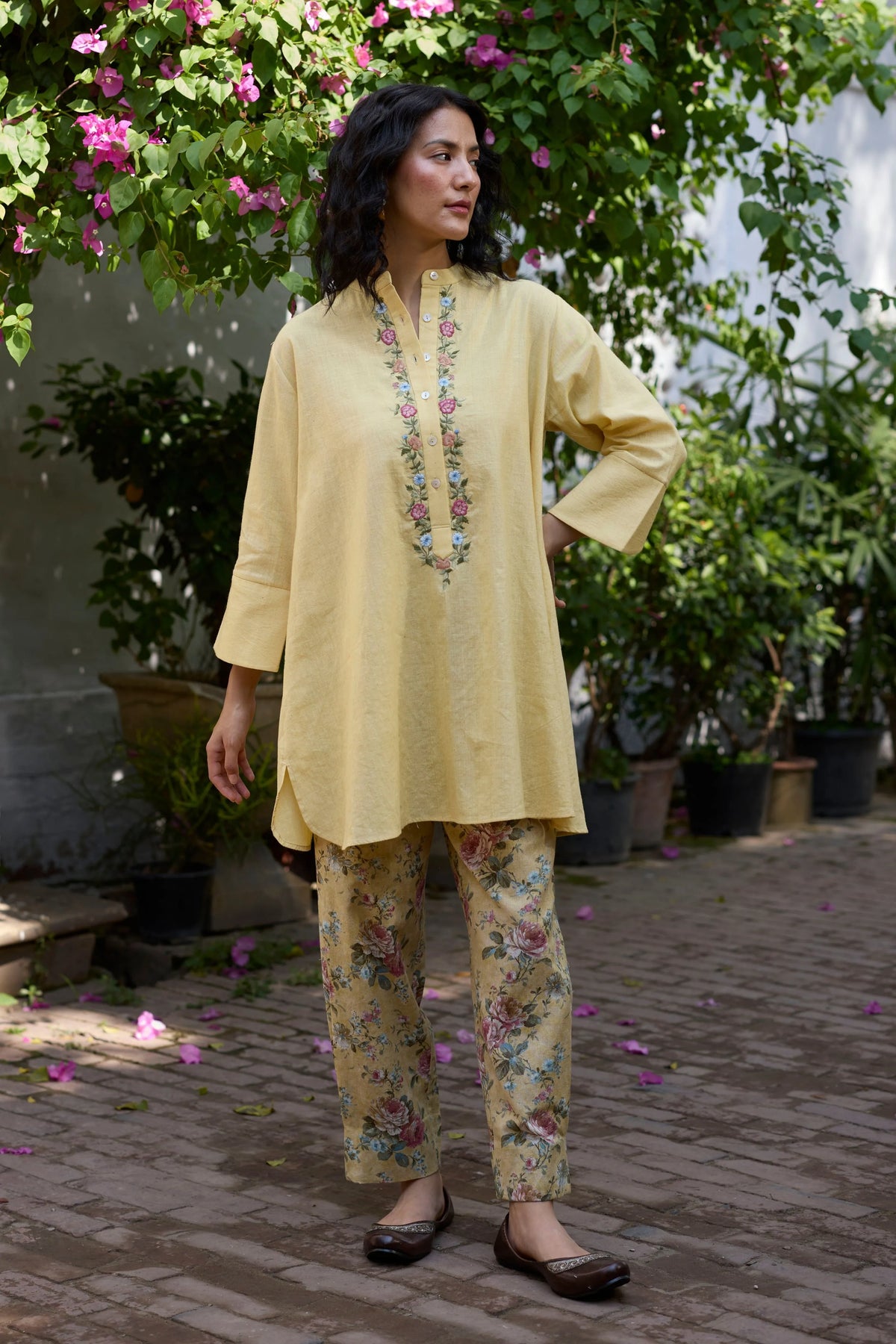 Kaia Kurta set In Yellow