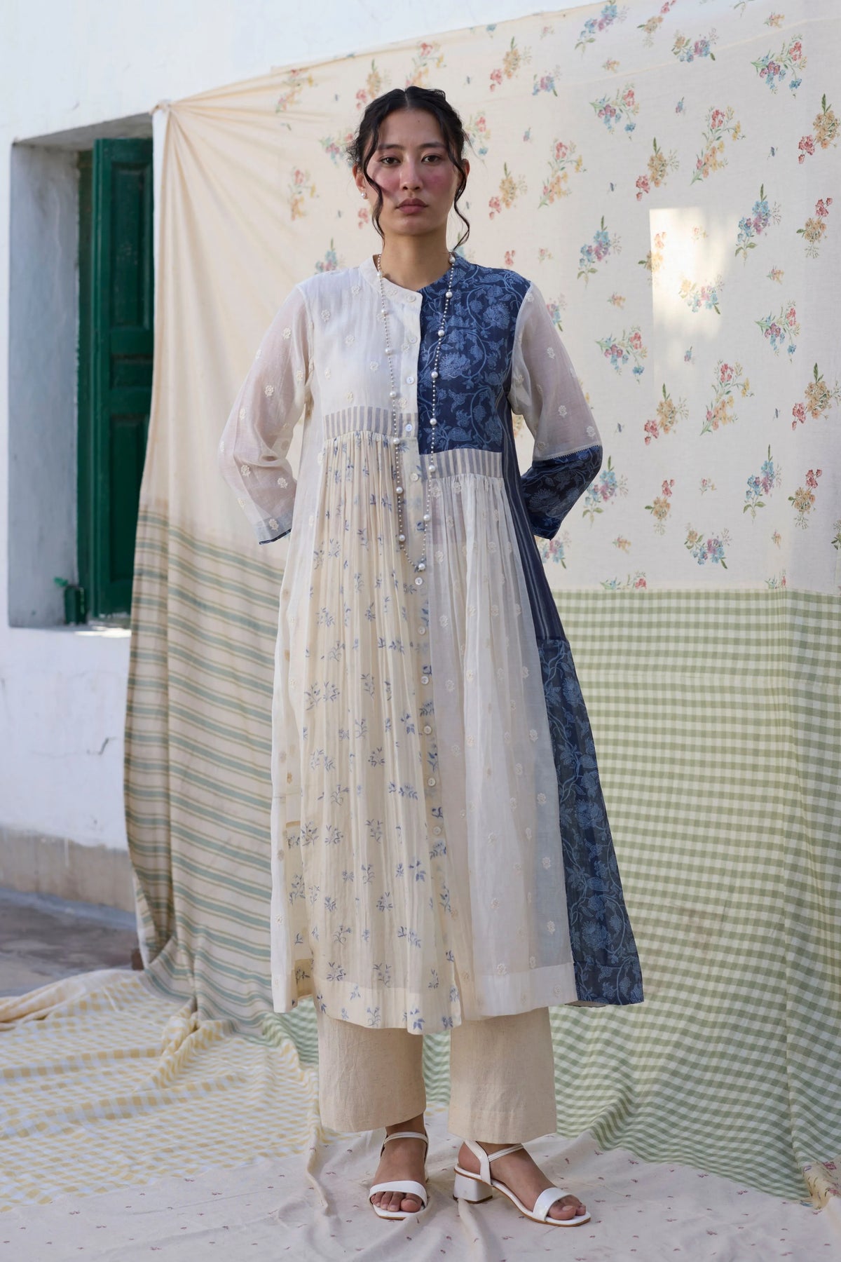 Raye Tunic Set In Off white & Blue