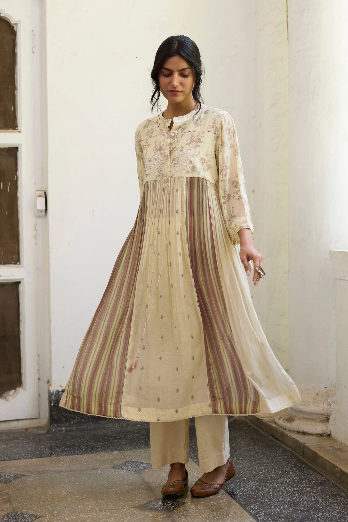Chowa Kurta Set In  Ecru & Purple