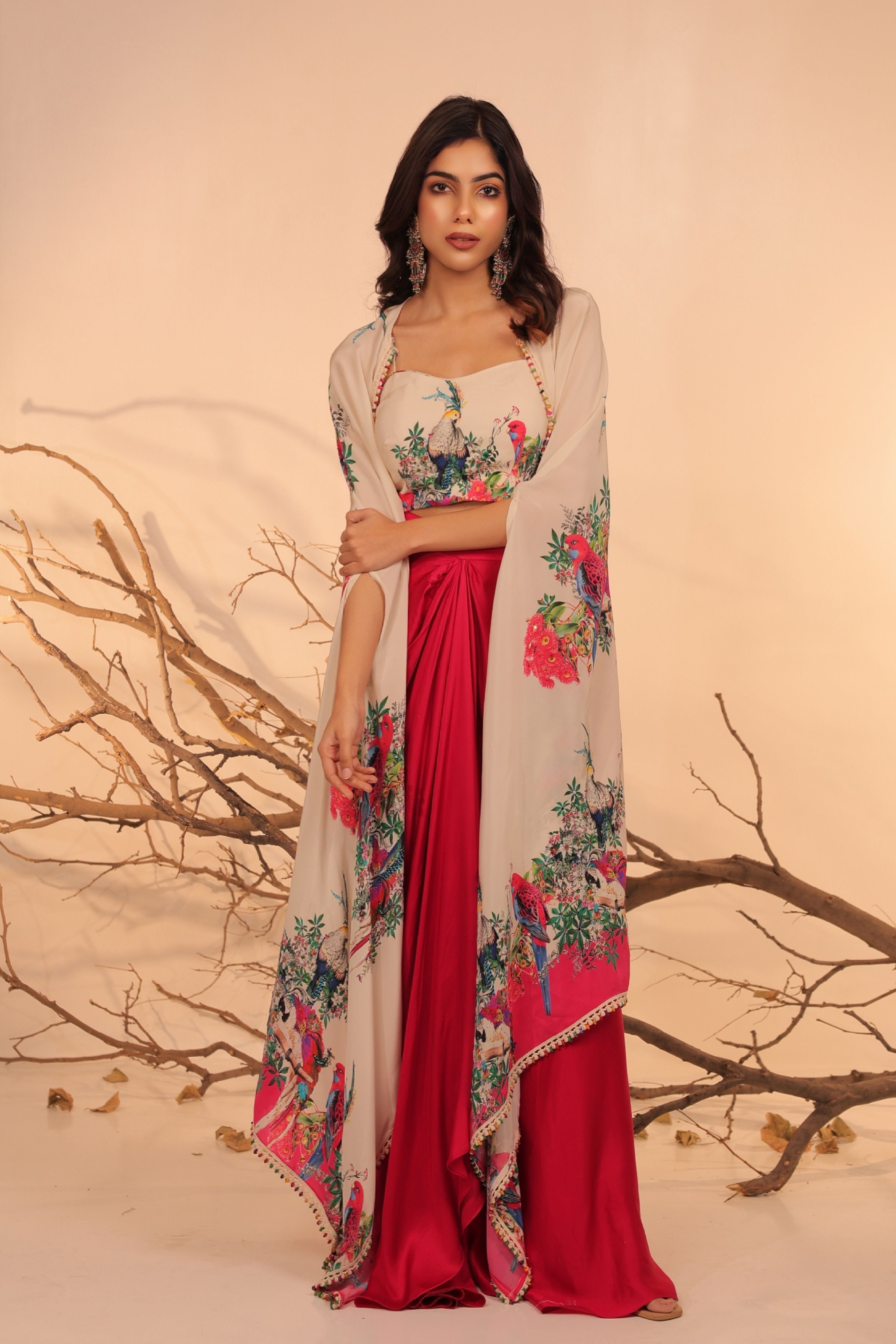 Parinda Cape Set