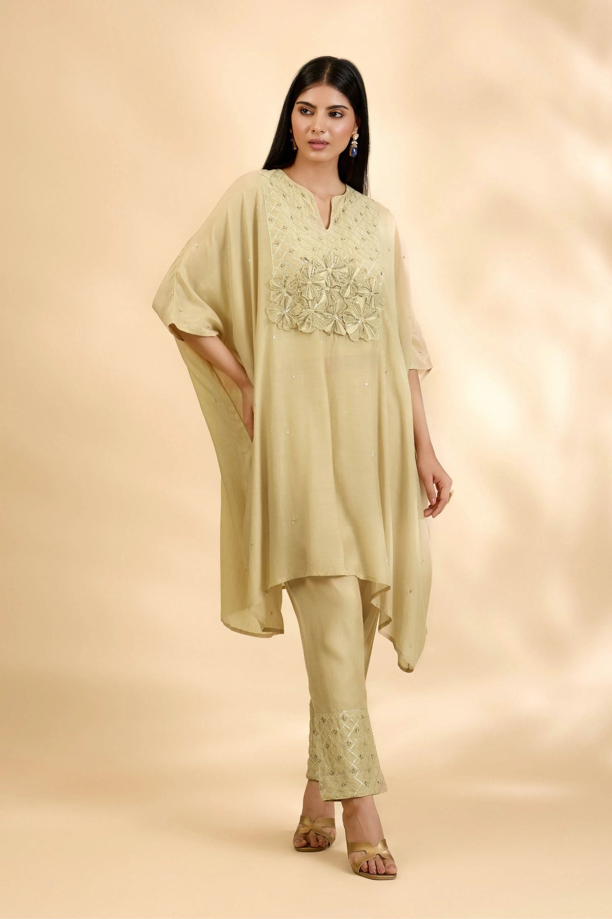 Taru Kaftan Tunic Set