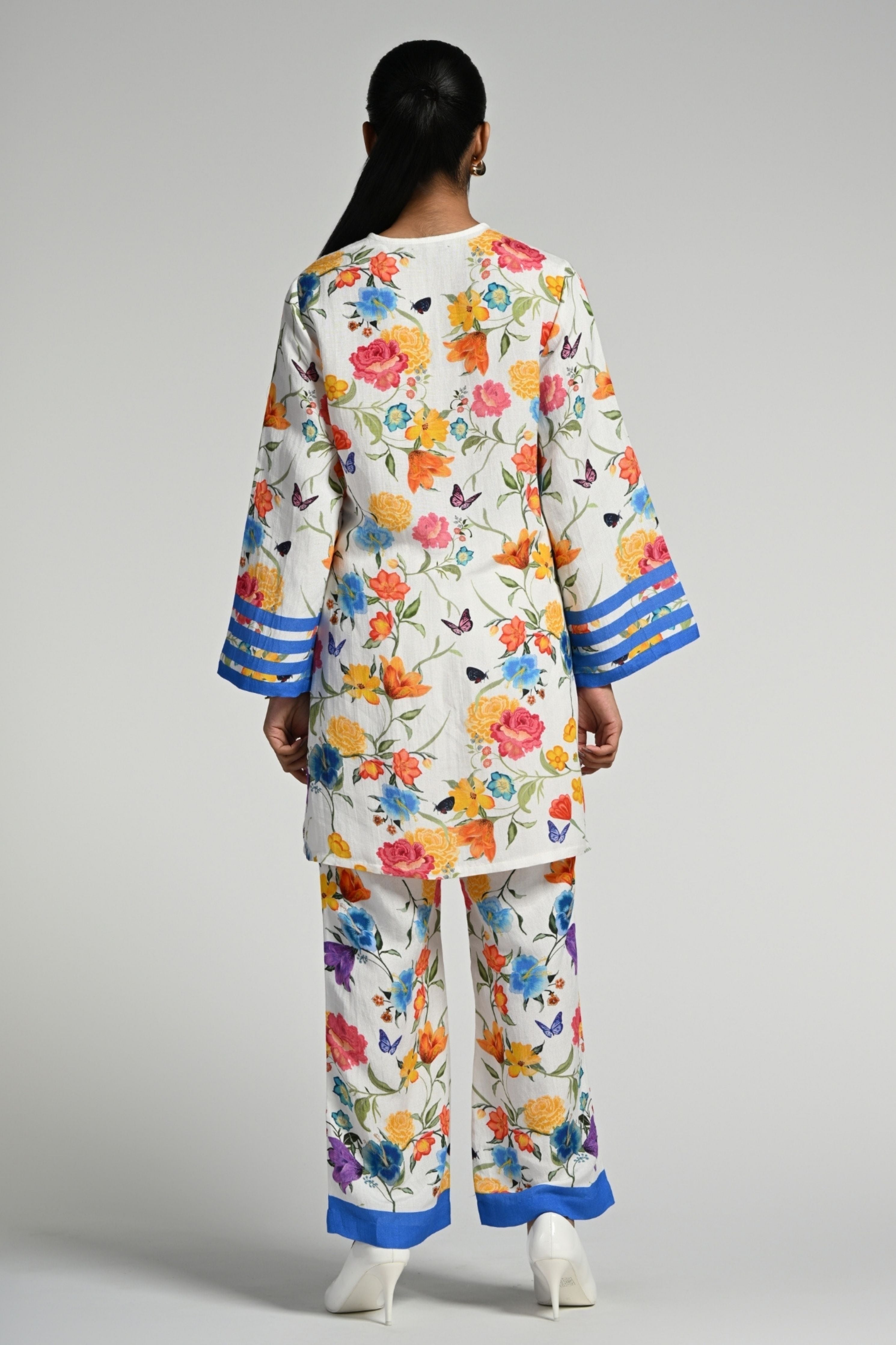 Papillion Garden Linen Kurta Set