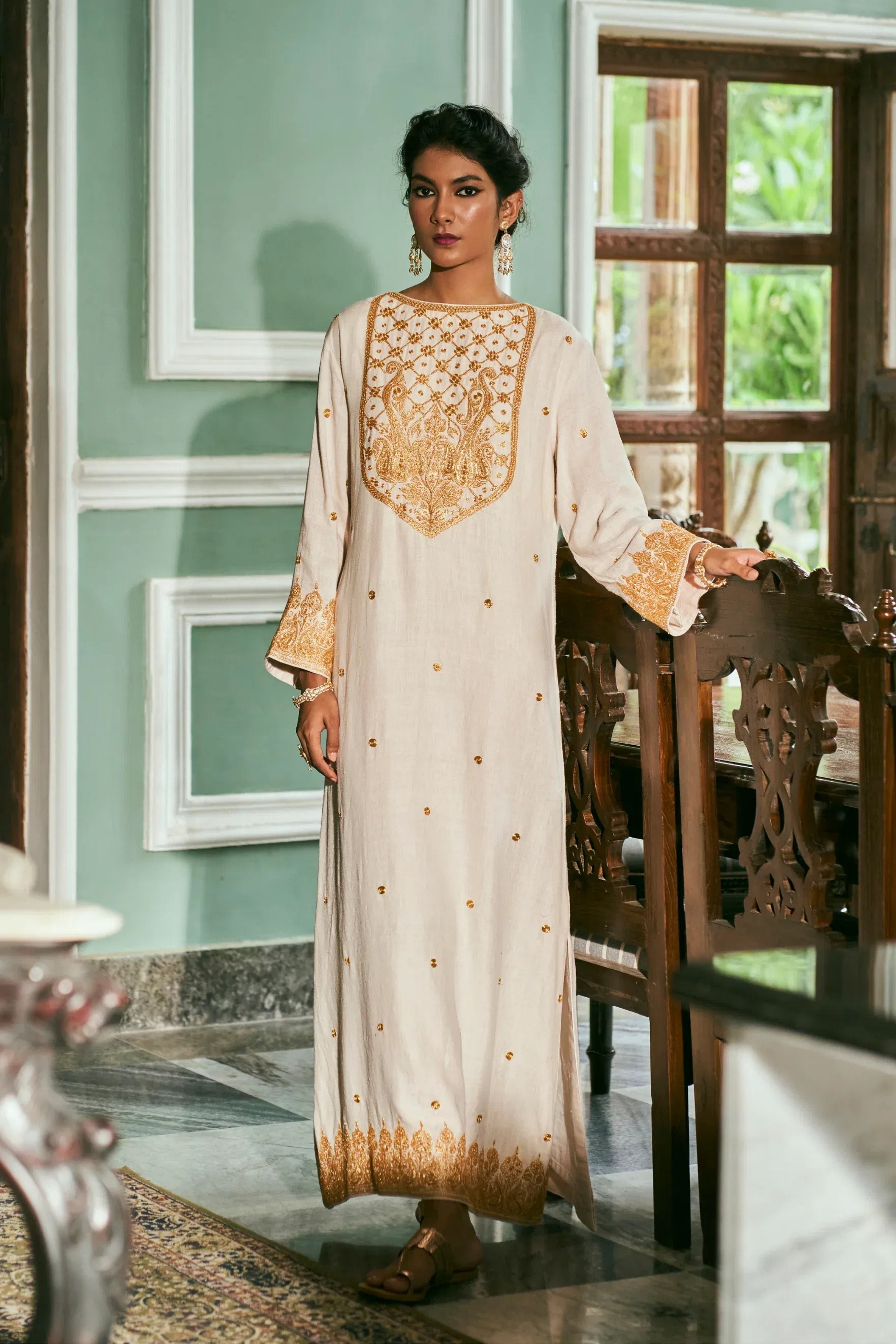 Ekkam Ivory Kaftan