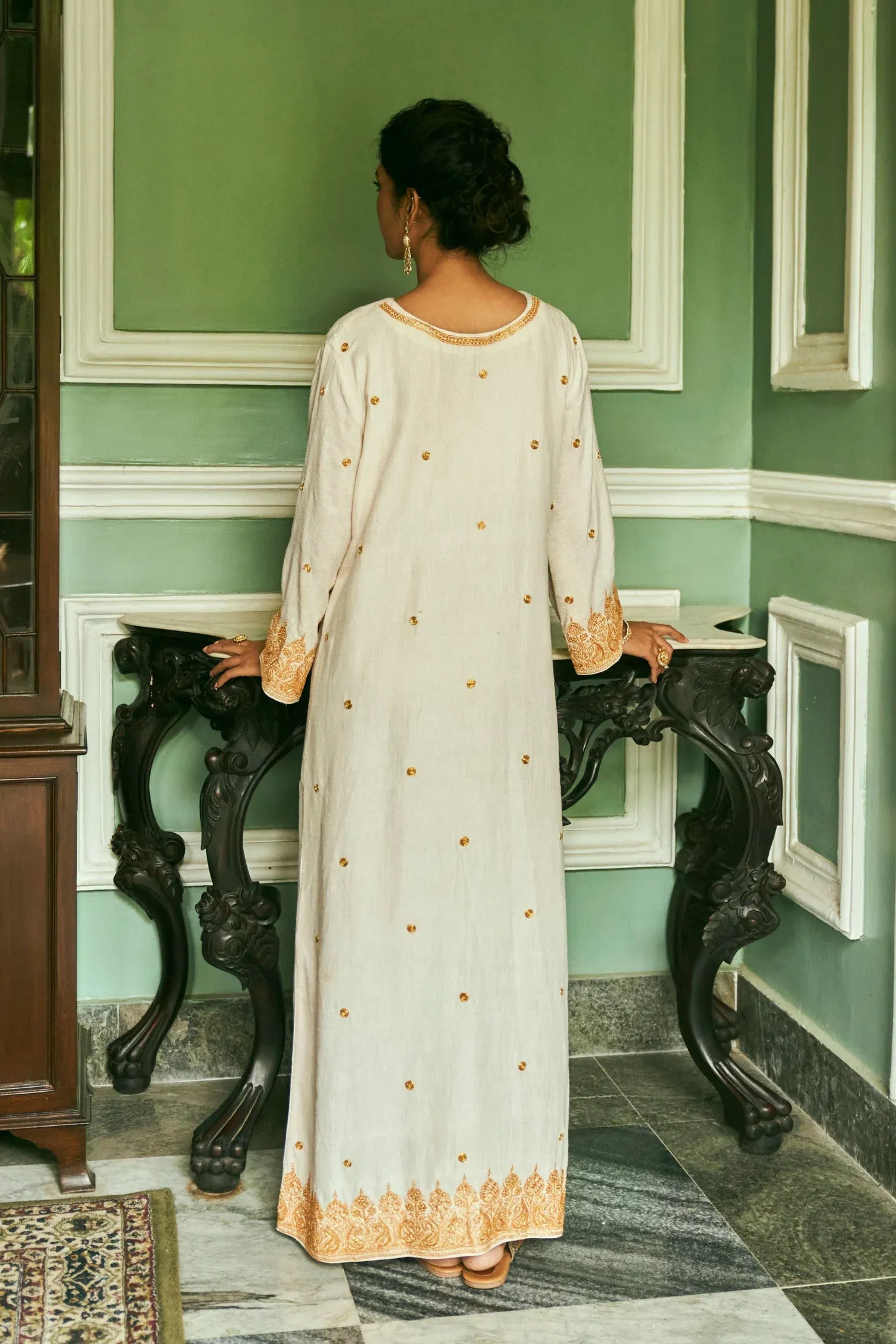 Ekkam Ivory Kaftan