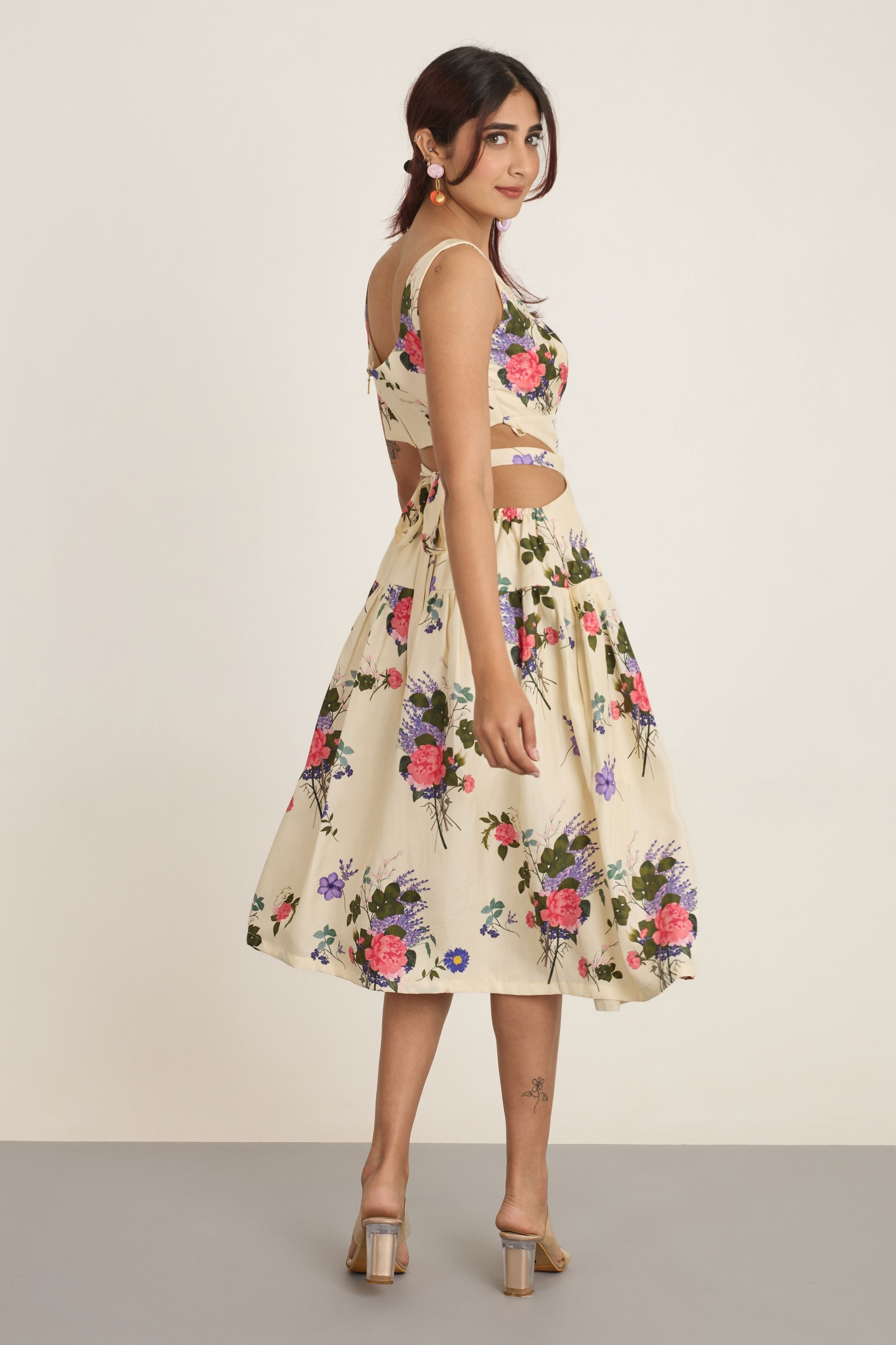 Izel Midi Dress