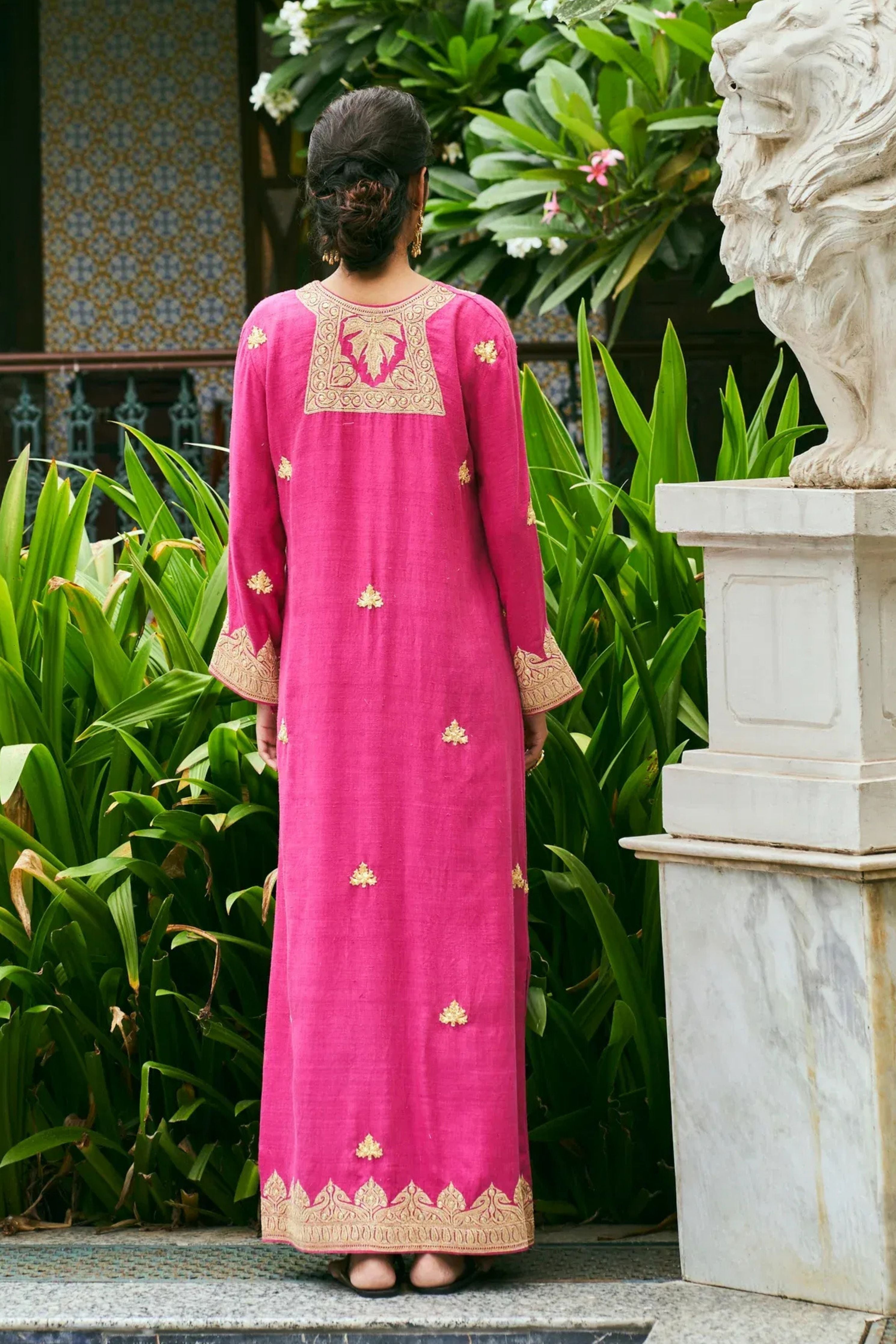 Roosa Gulabi Kaftan