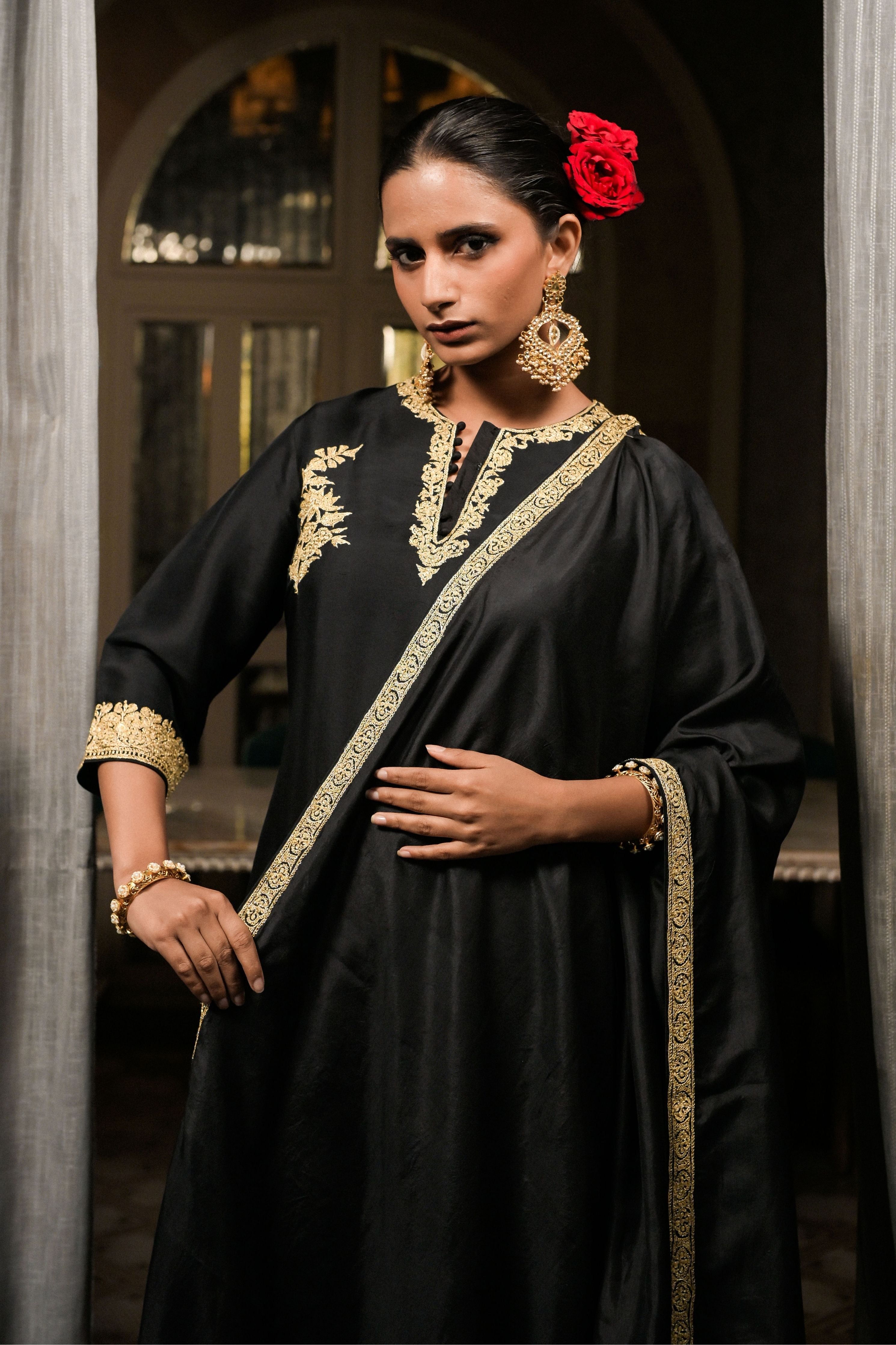 ‘Shaamini’ Black Kurta set