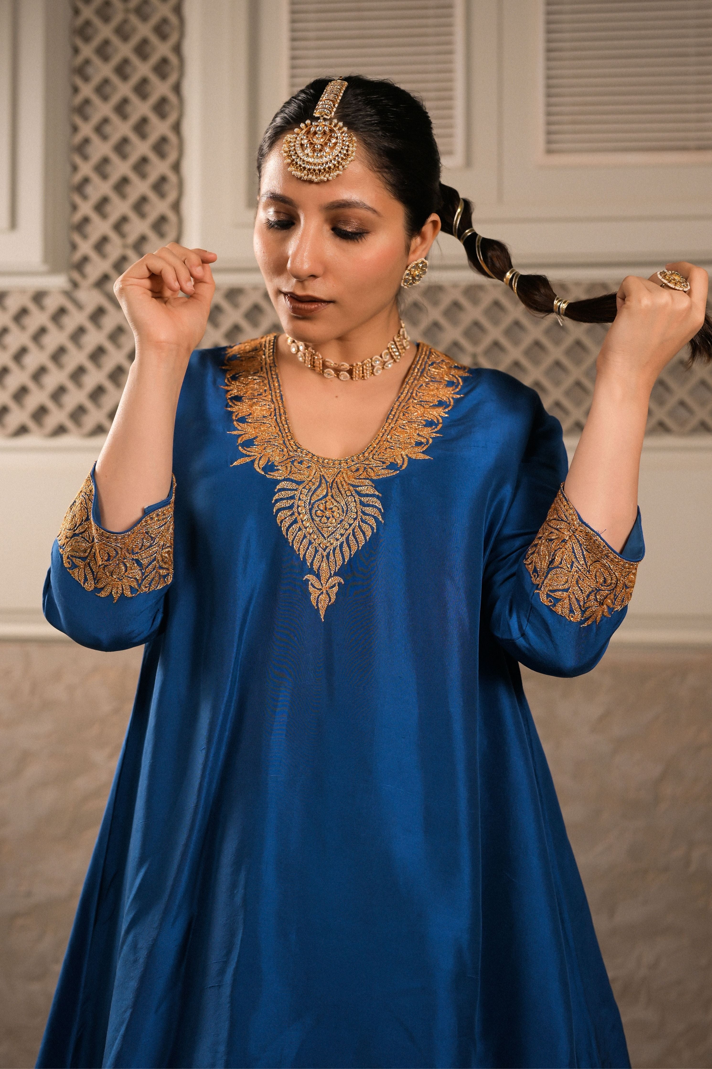 Smera' Royal Blue kurta with high low palazzo pants