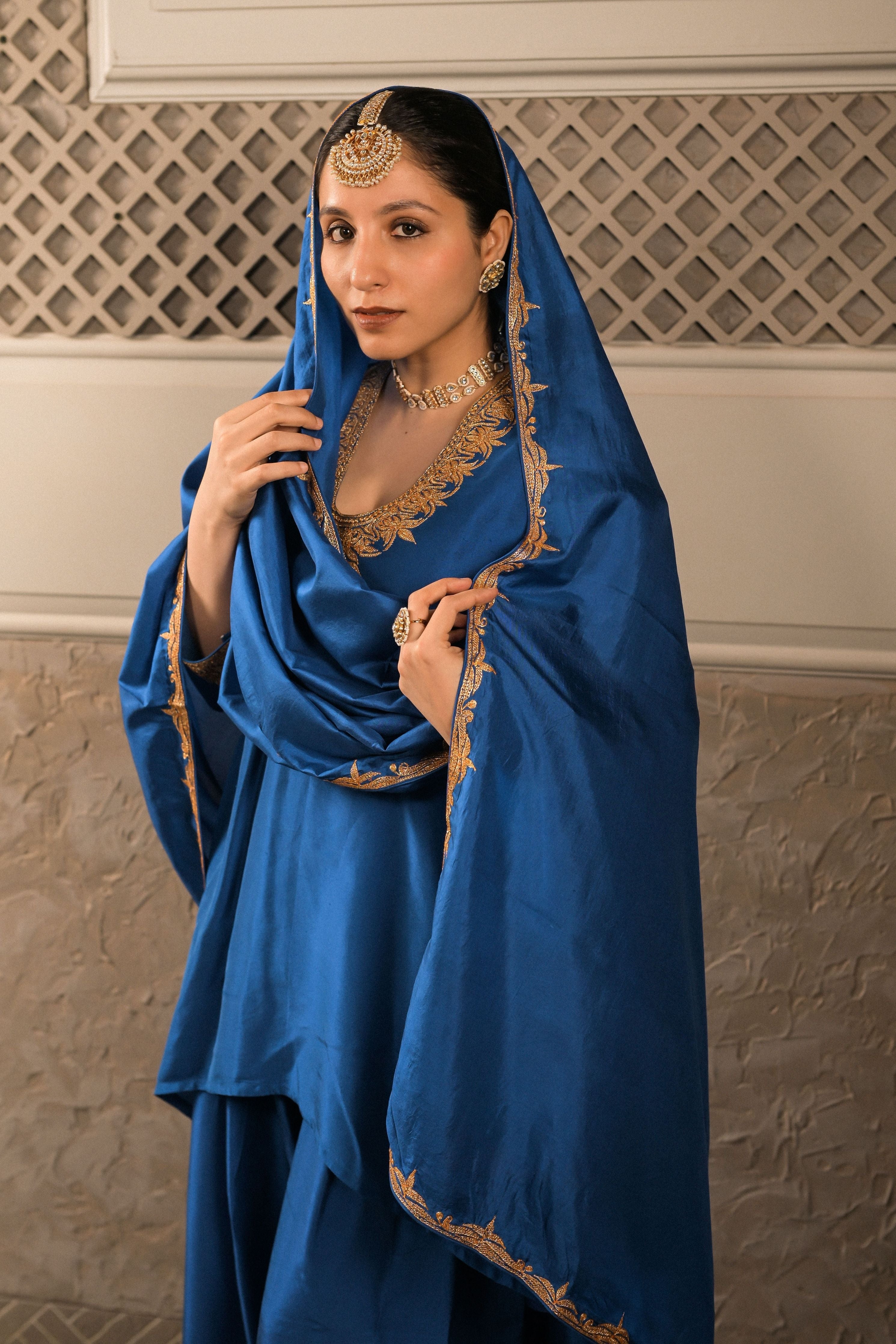 Smera' Royal Blue kurta with high low palazzo pants