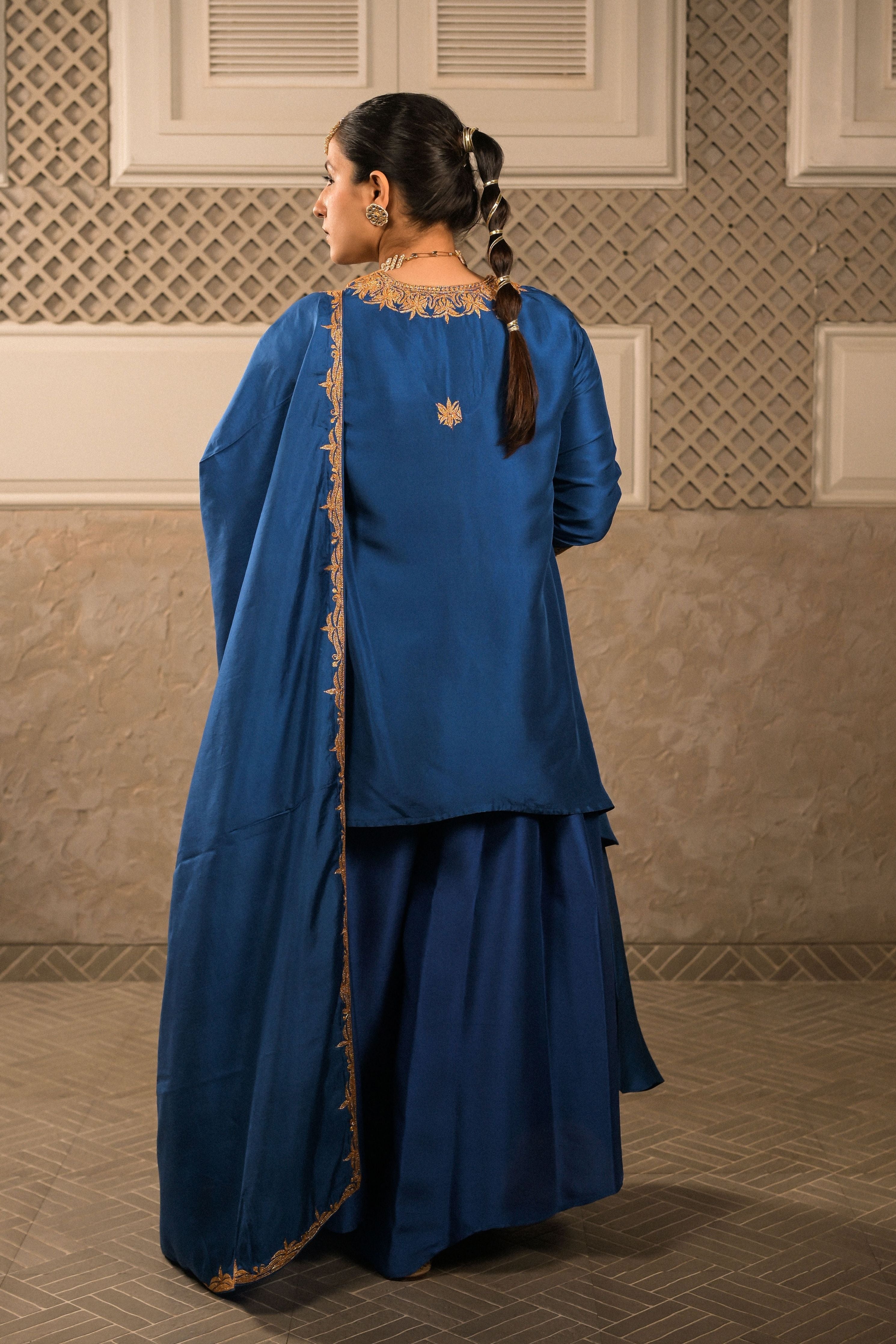 Smera' Royal Blue kurta with high low palazzo pants