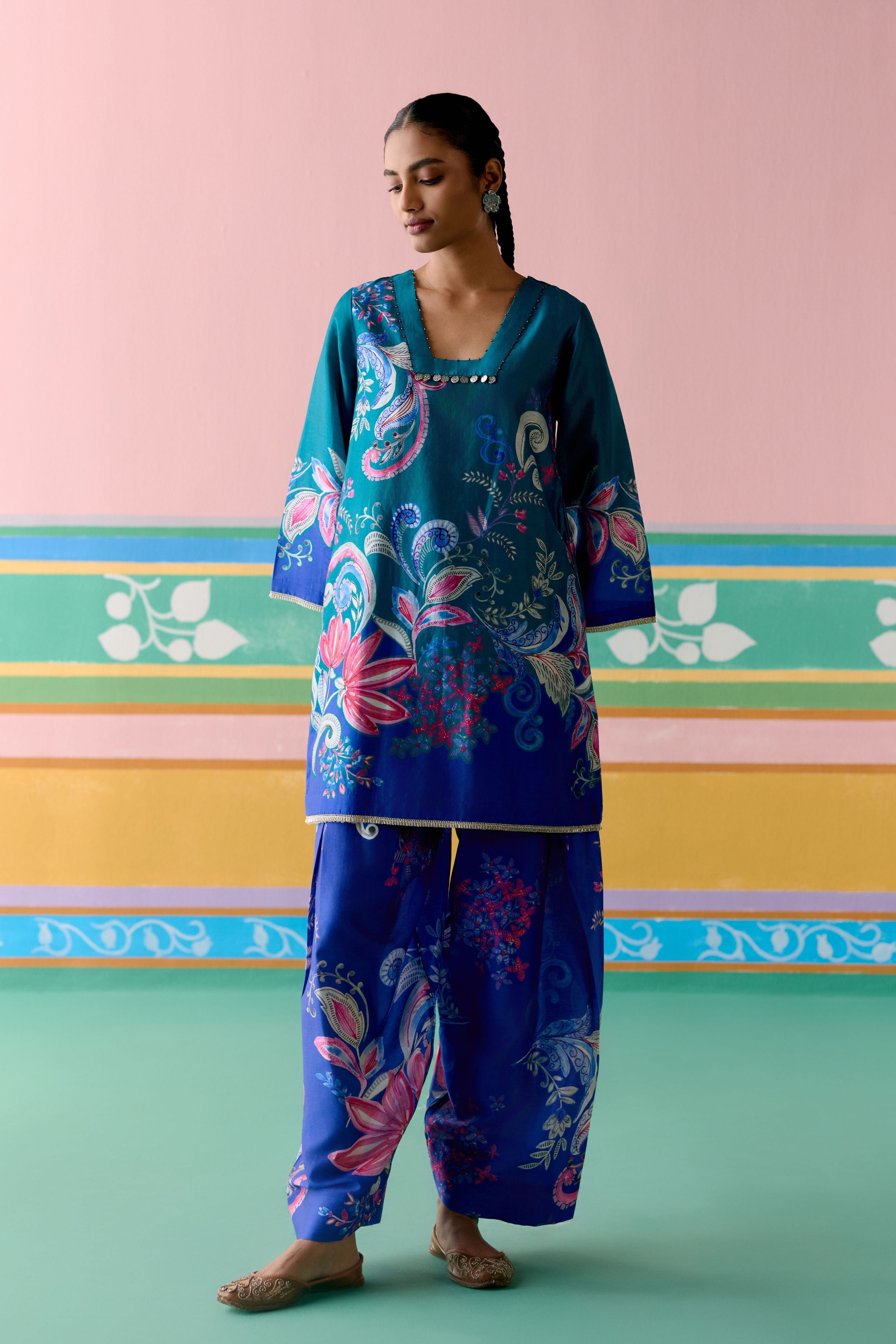 Teal Paisley Square Neck Kurta Set