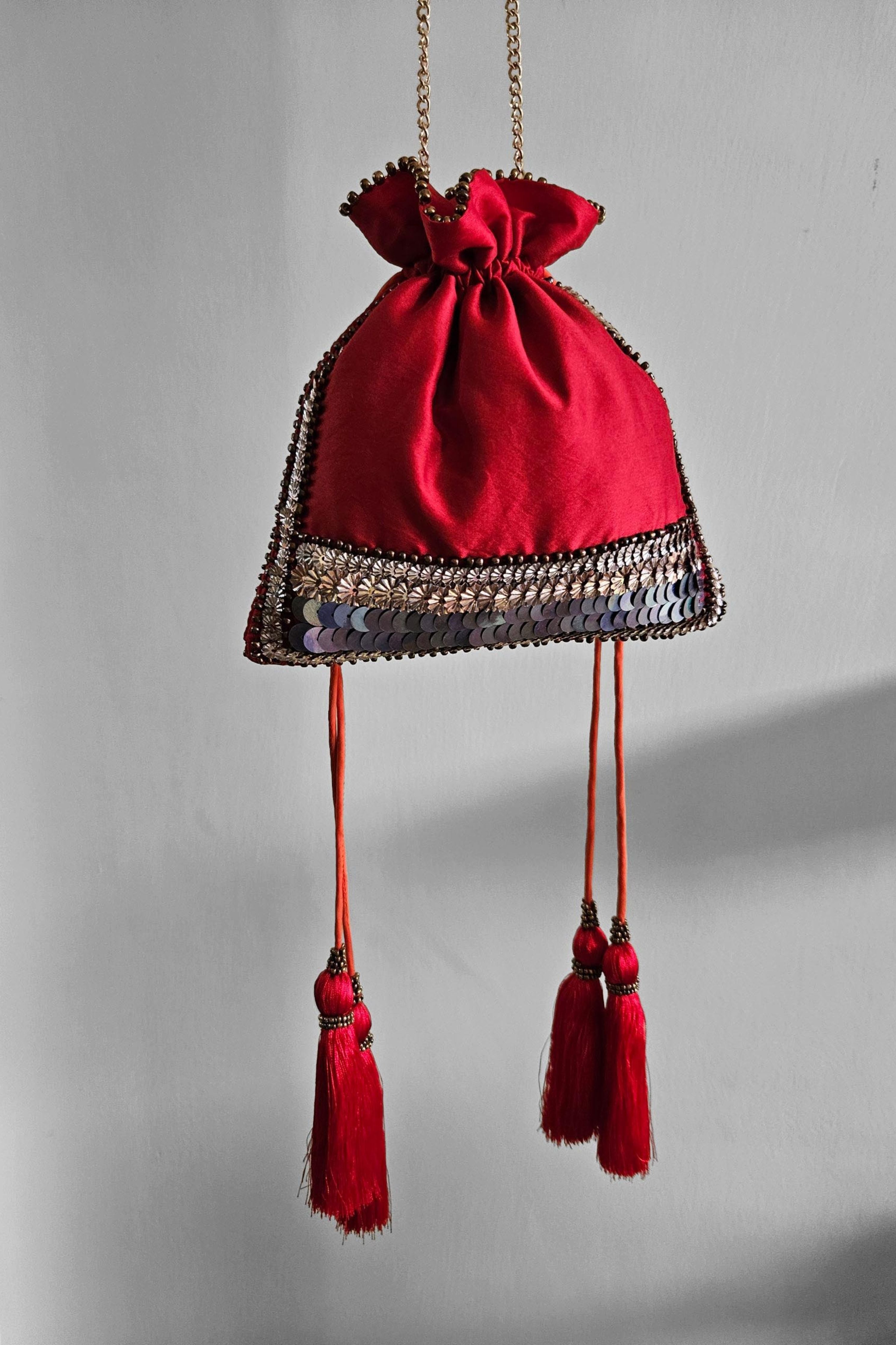 The Von-Mod Border Bag