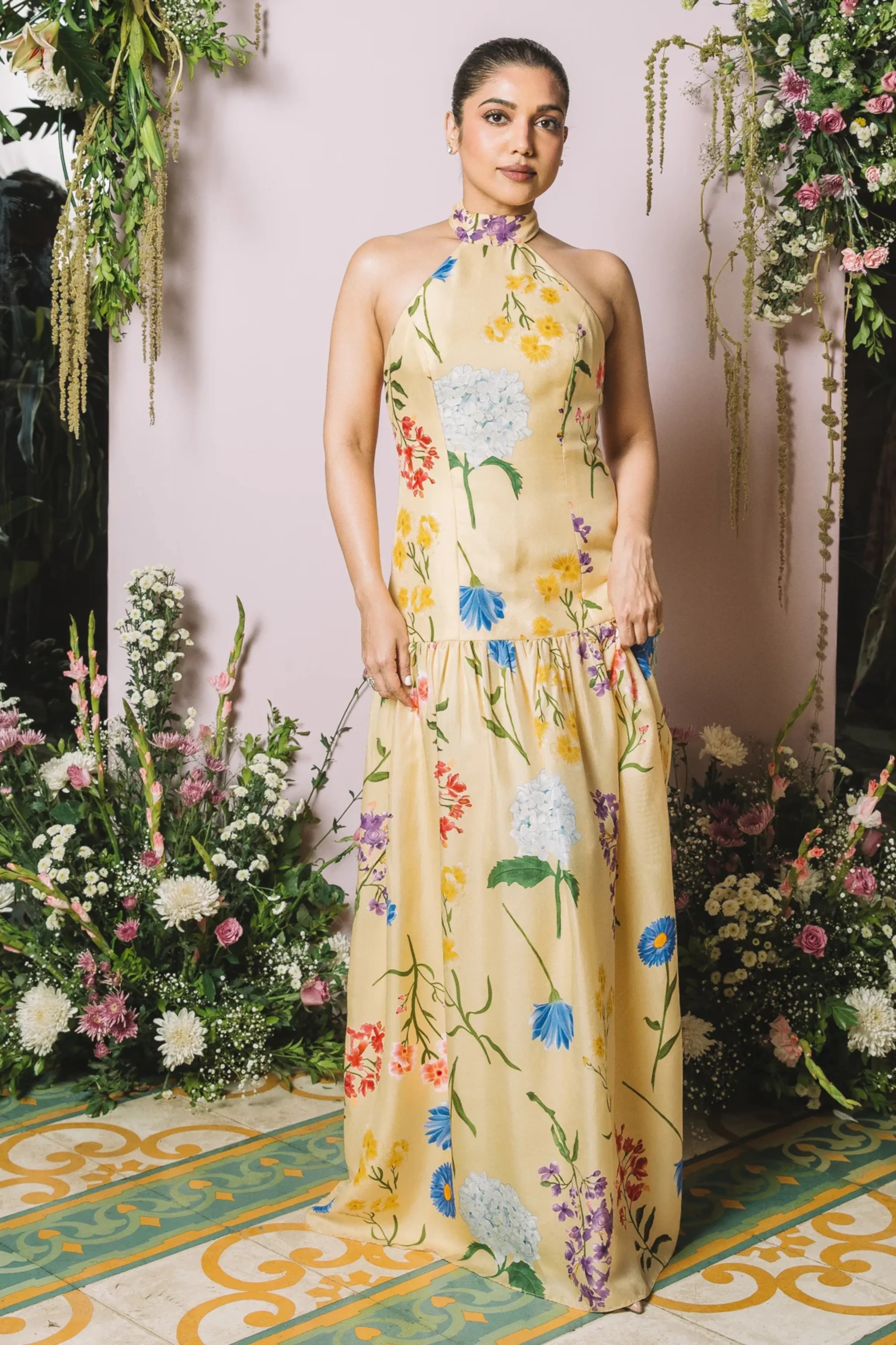 SAMIKSHA PEDNEKAR IN ORIANA MAXI DRESS