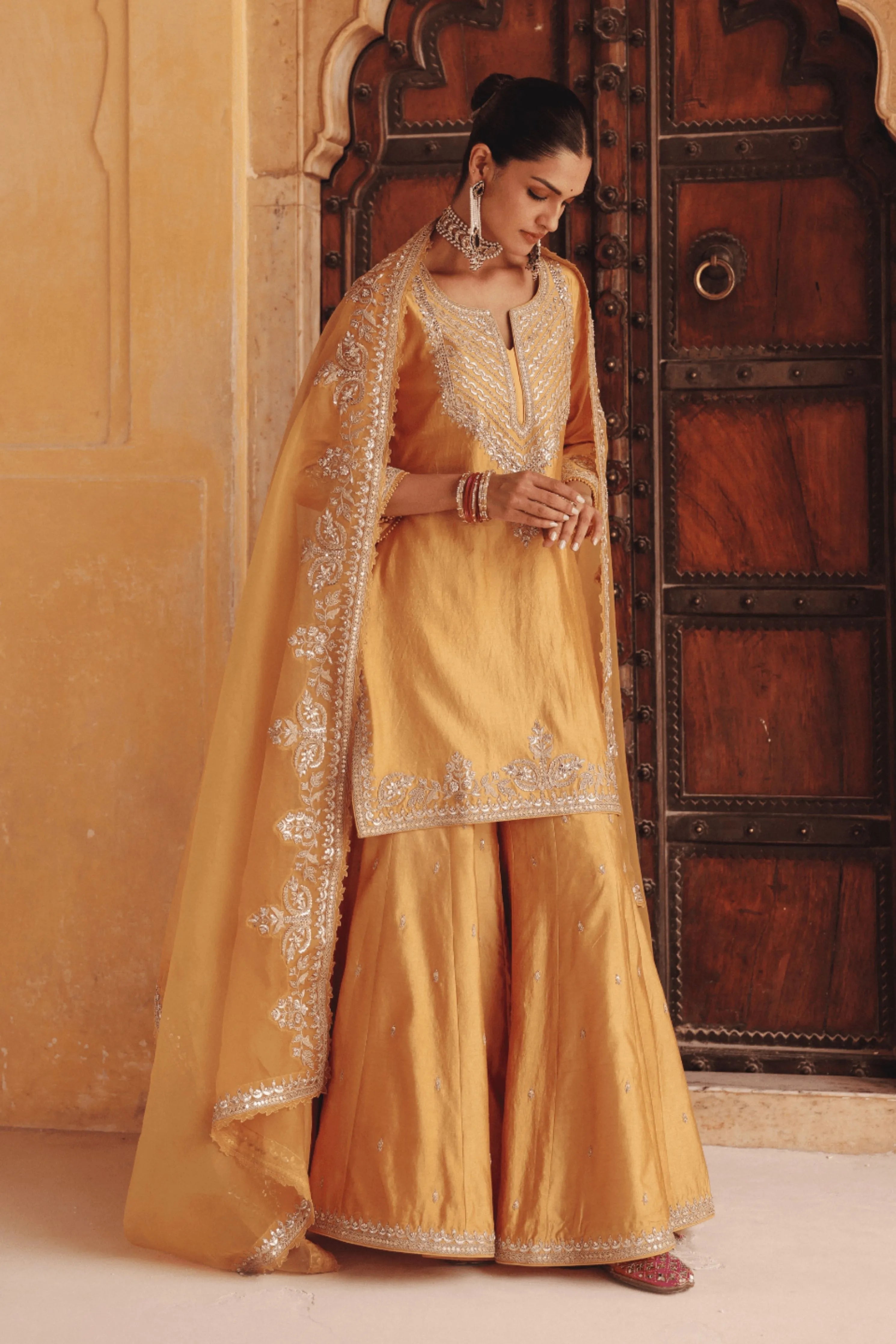 Amara Sharara Set