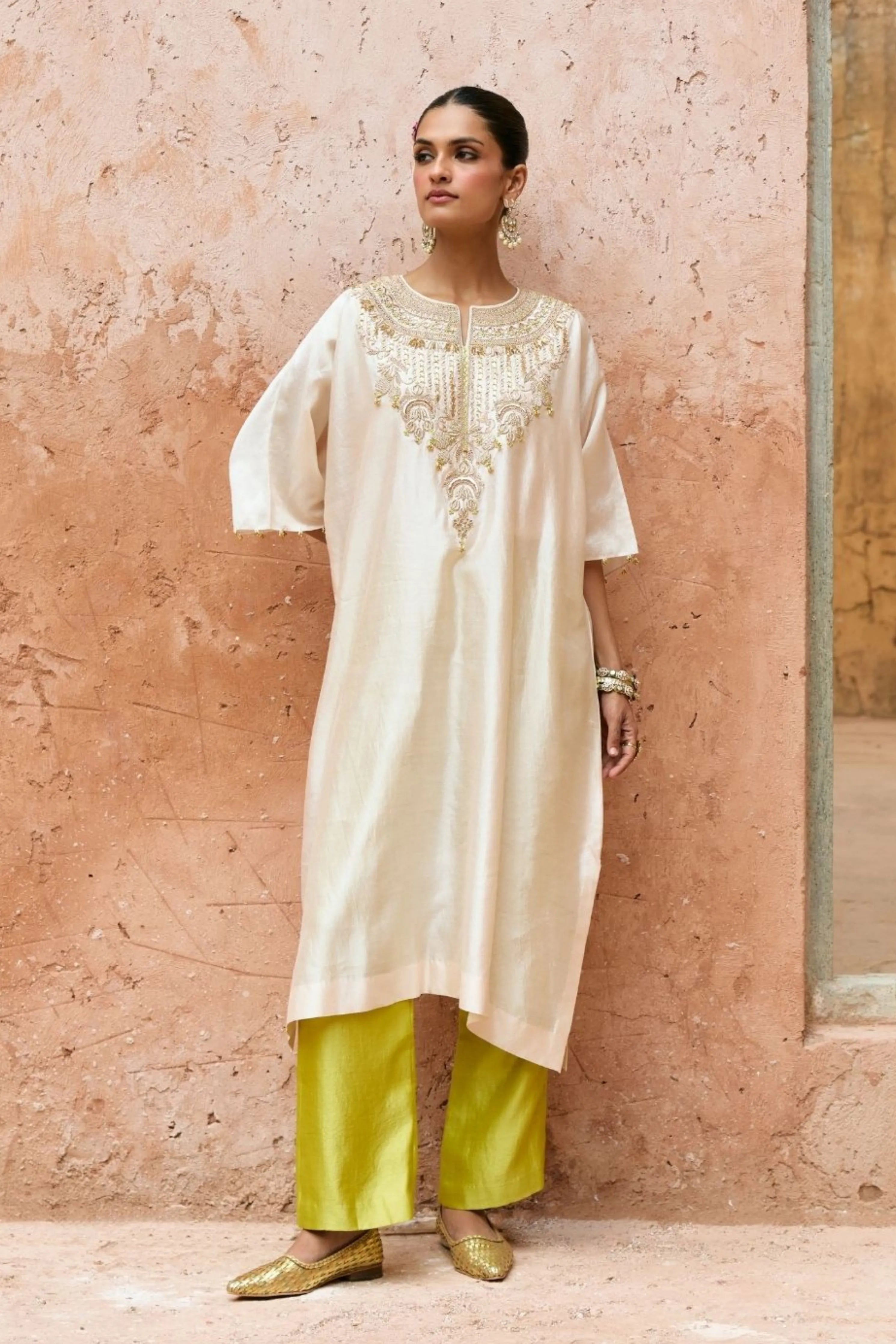 Aira Kaftan Set
