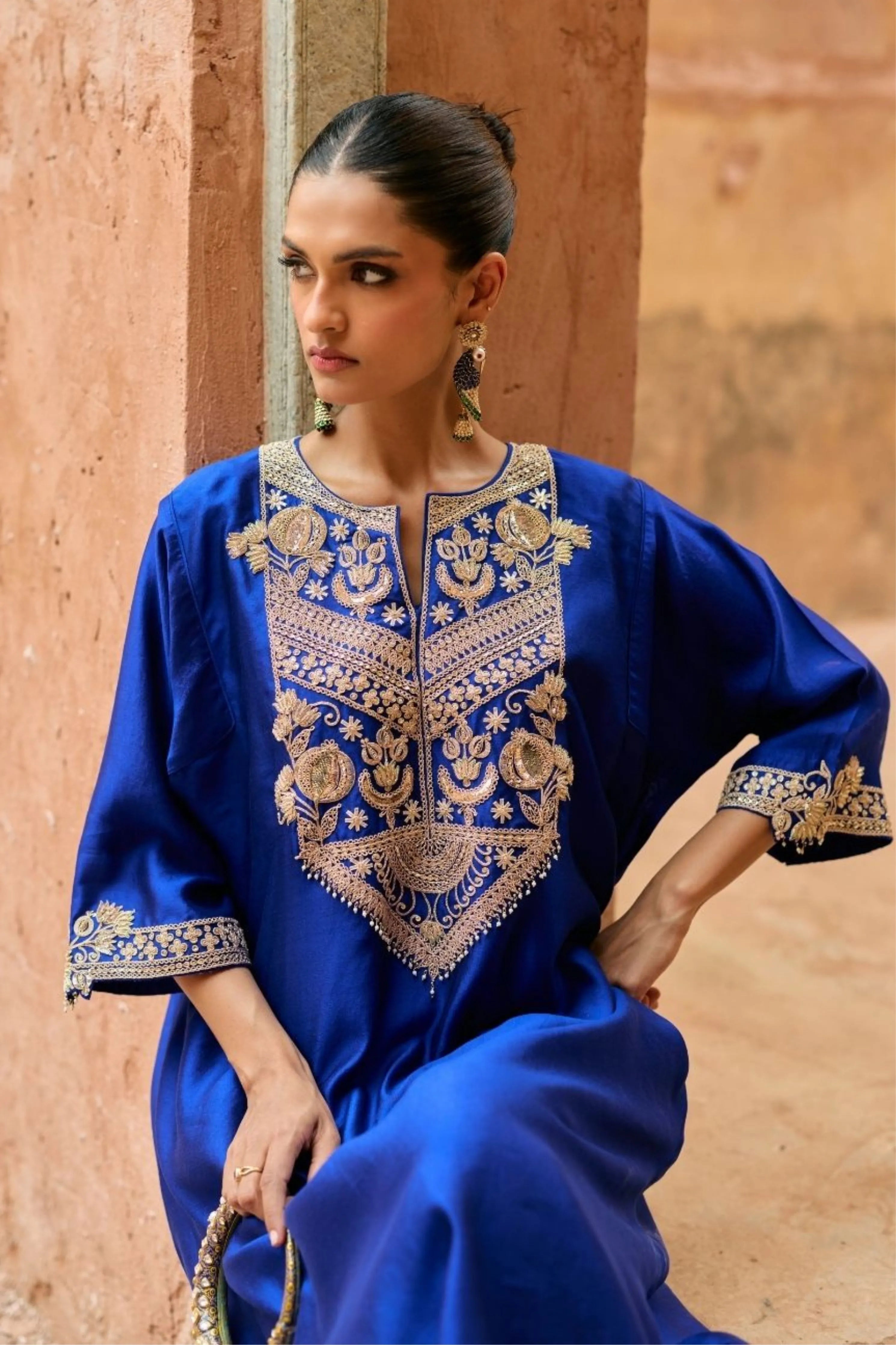 Neera Kaftan Set