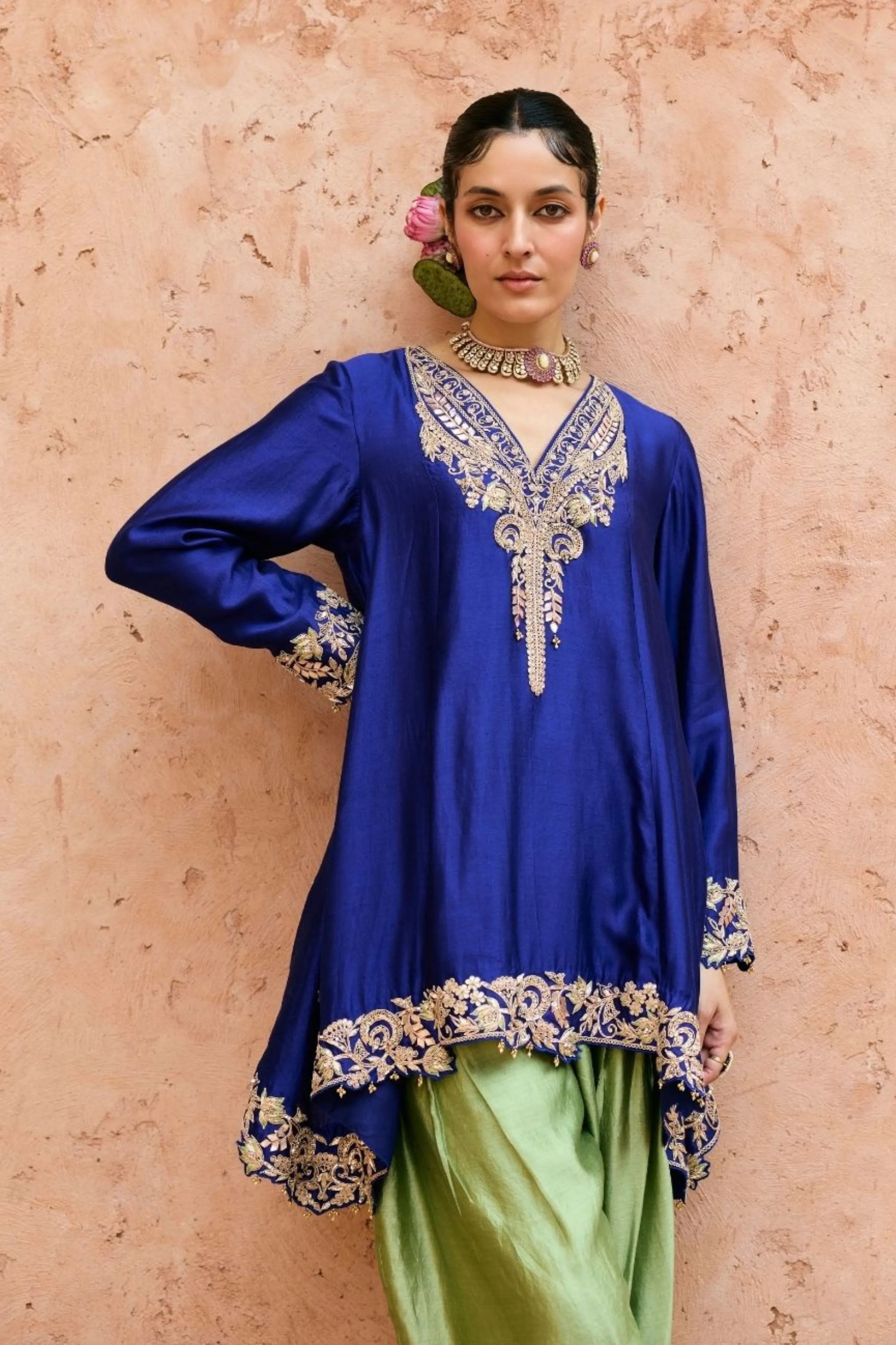 Neera Kurti Set