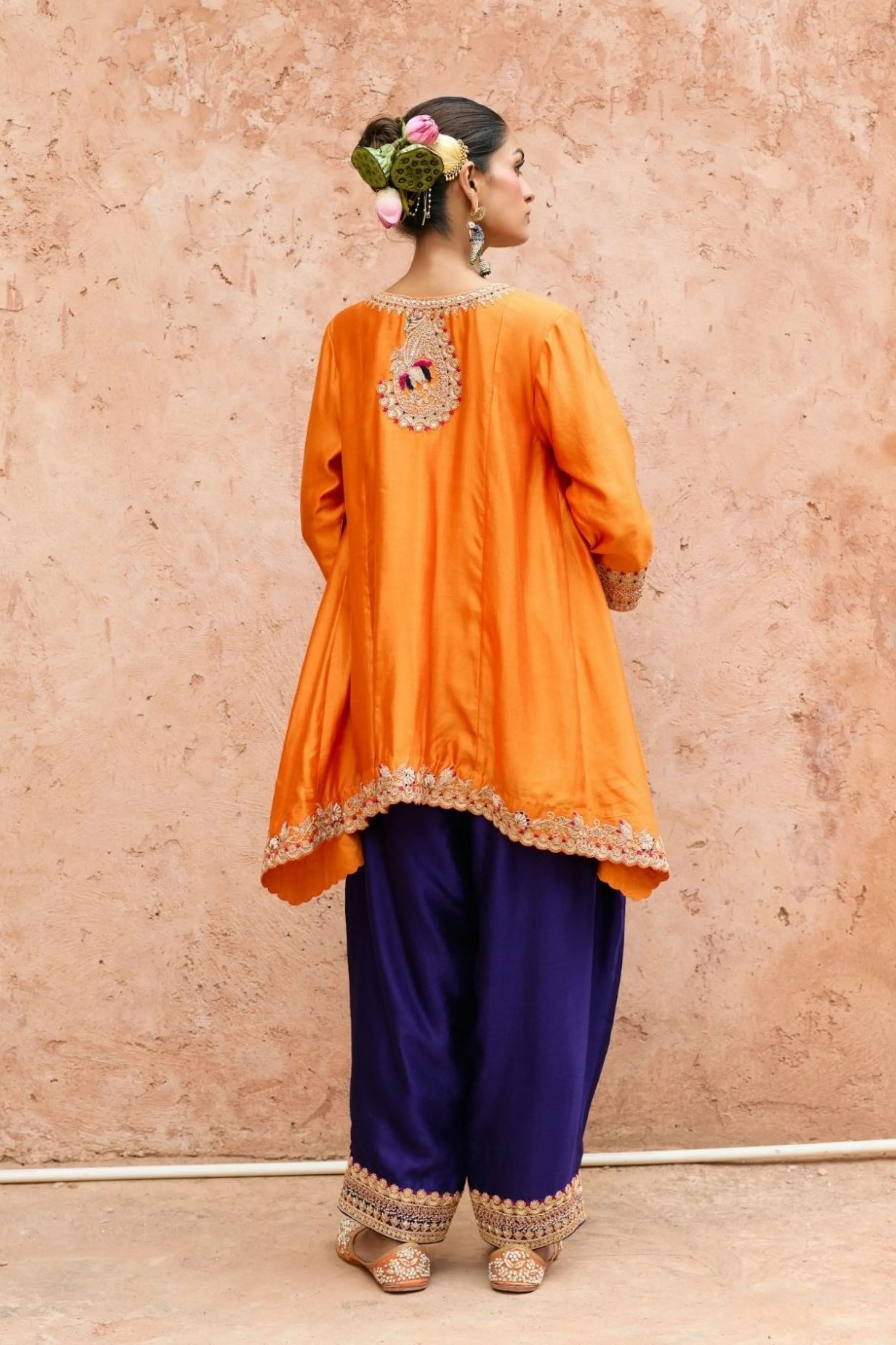 Aarika Kurti Set
