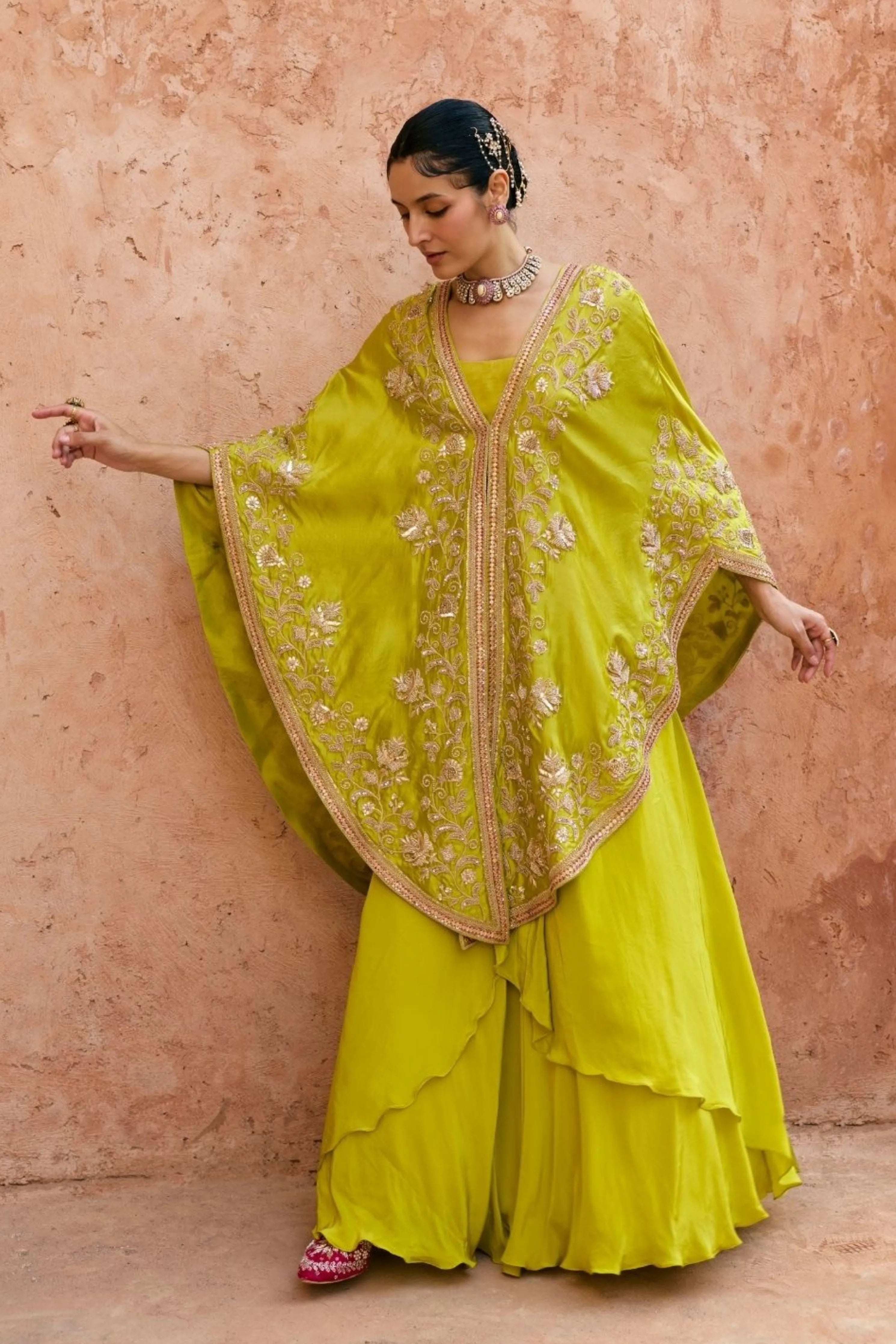 Shehnaaz Cape Set