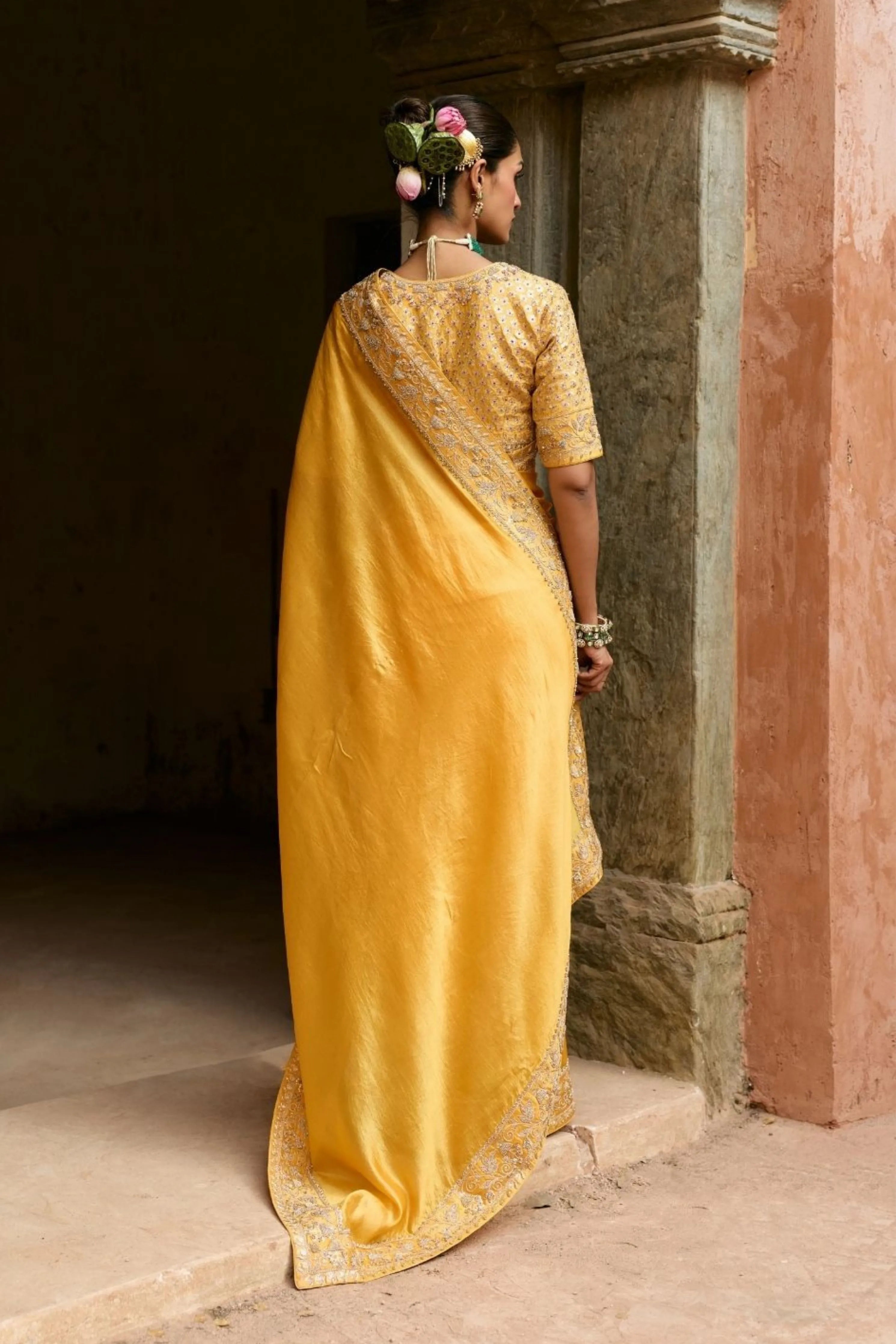 Ruhi Saree
