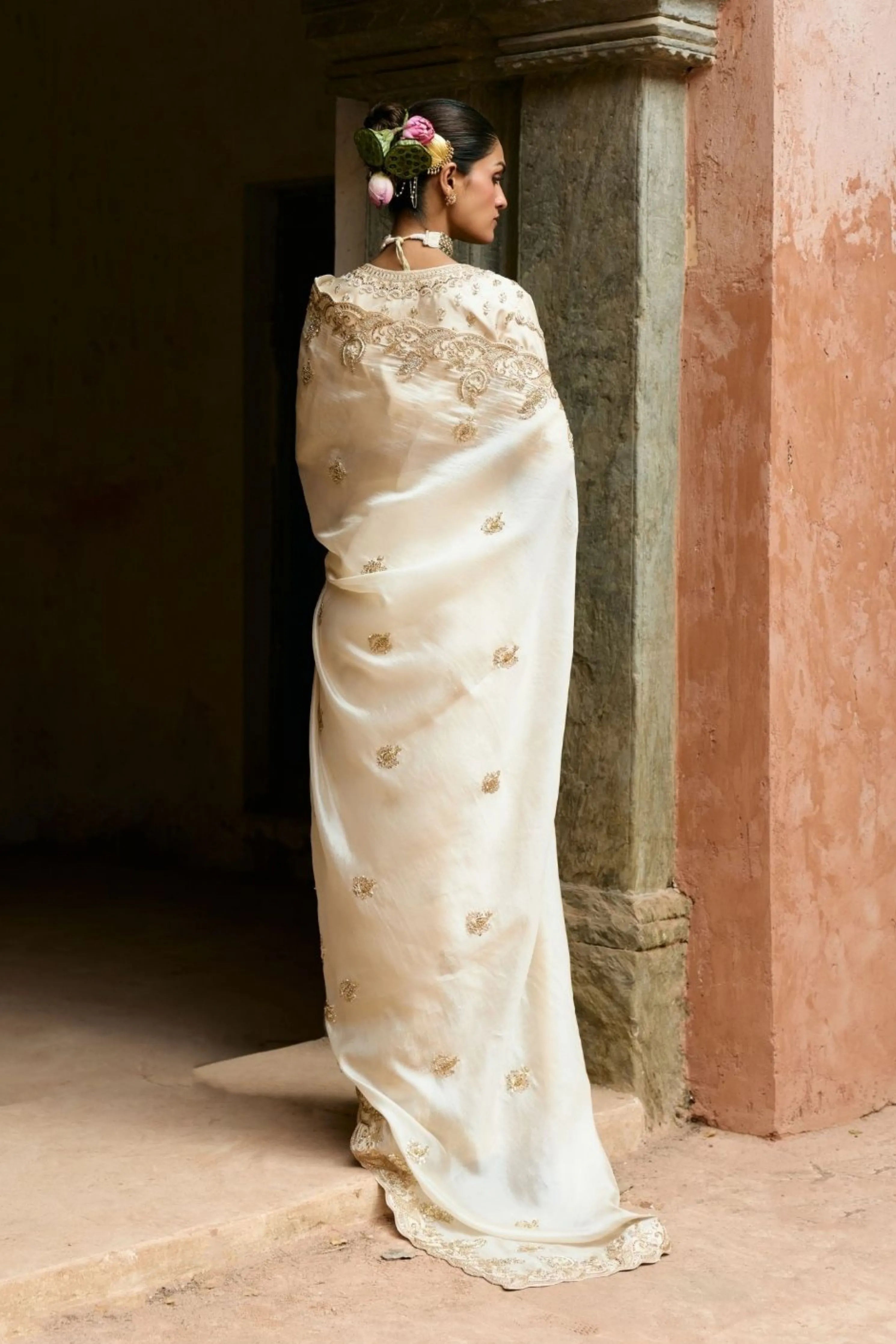 Mahira Saree