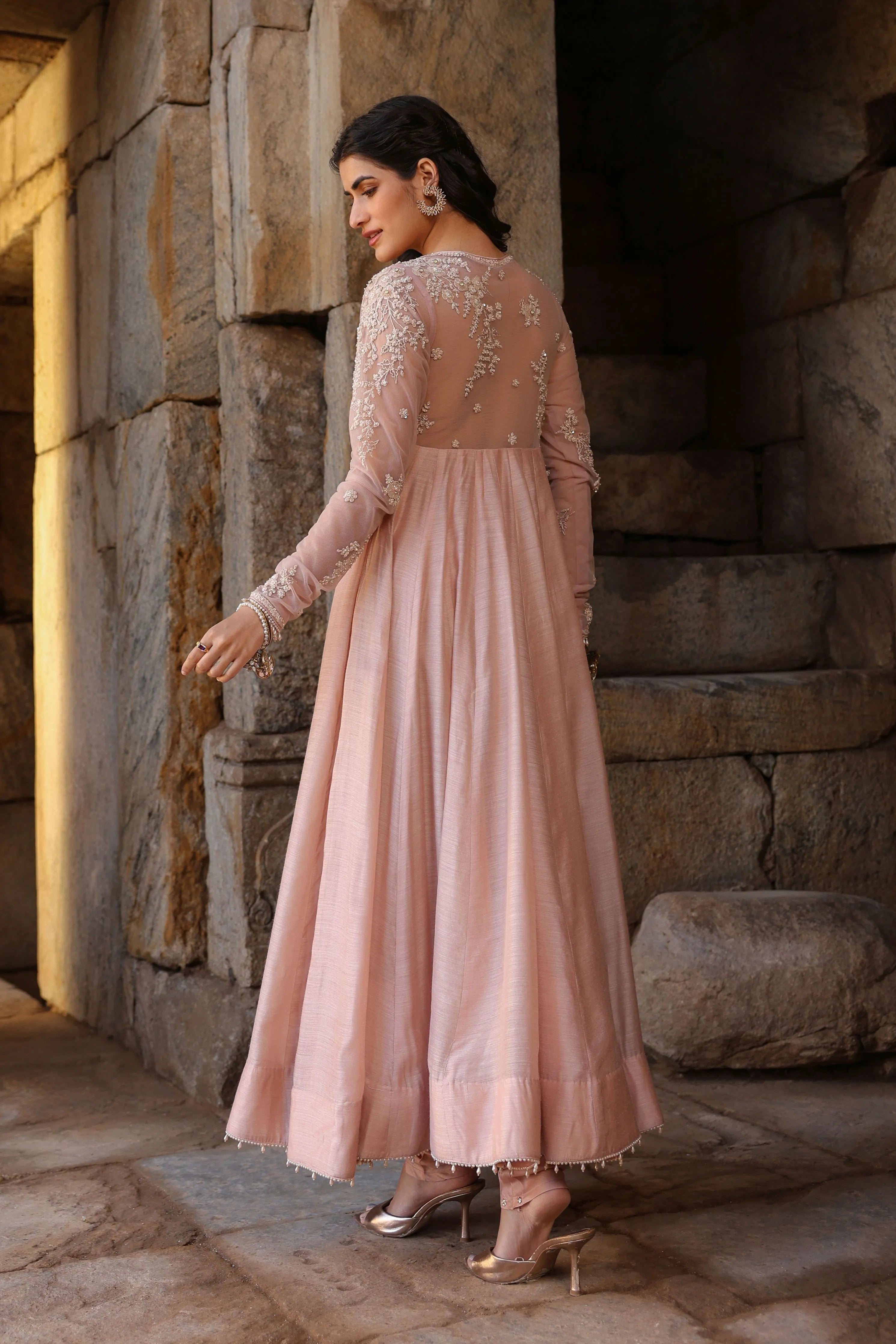 Vaayu Light Pink Applique Kalidar Set