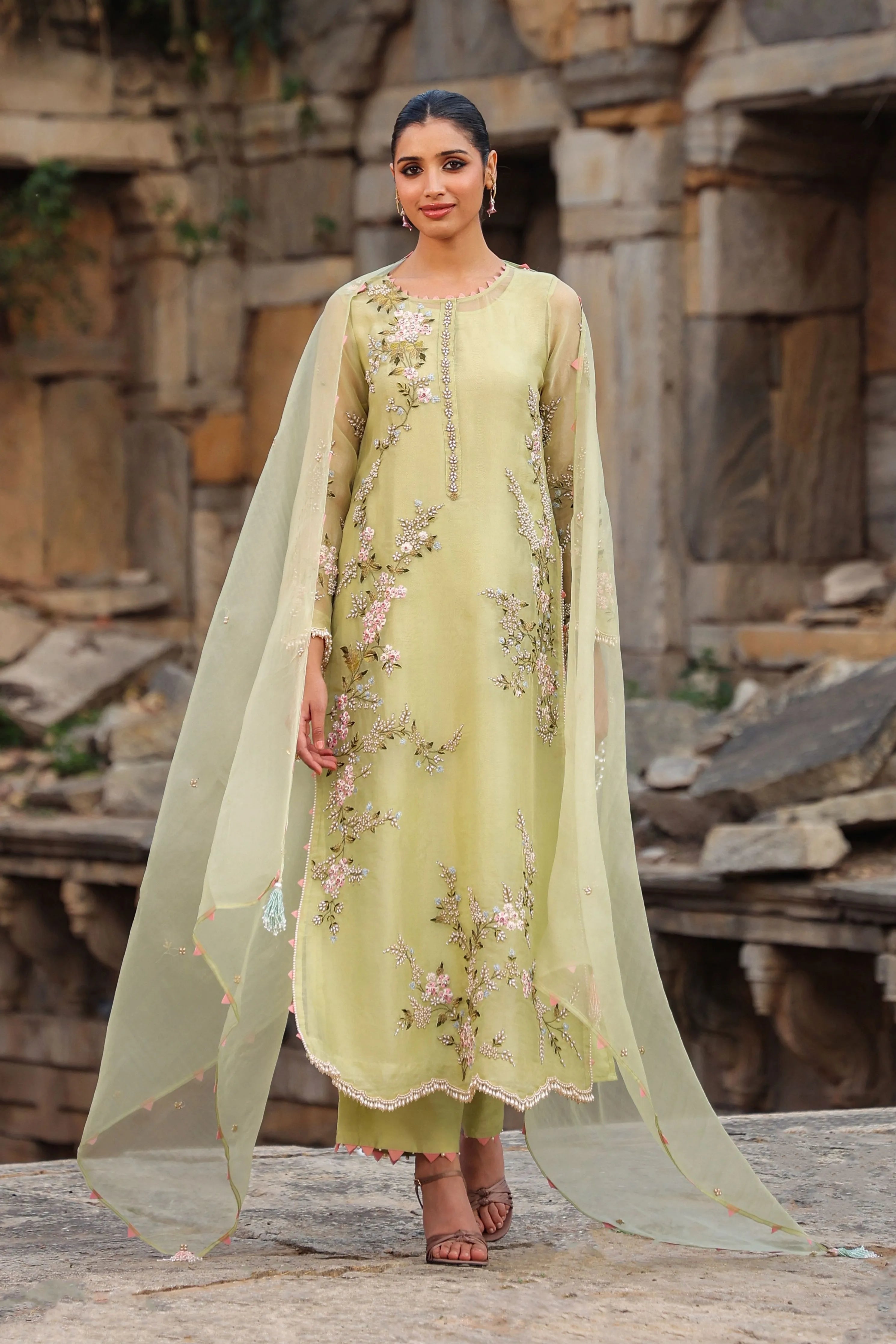 Vaayu Green Multicolor Jaal Kurta Set