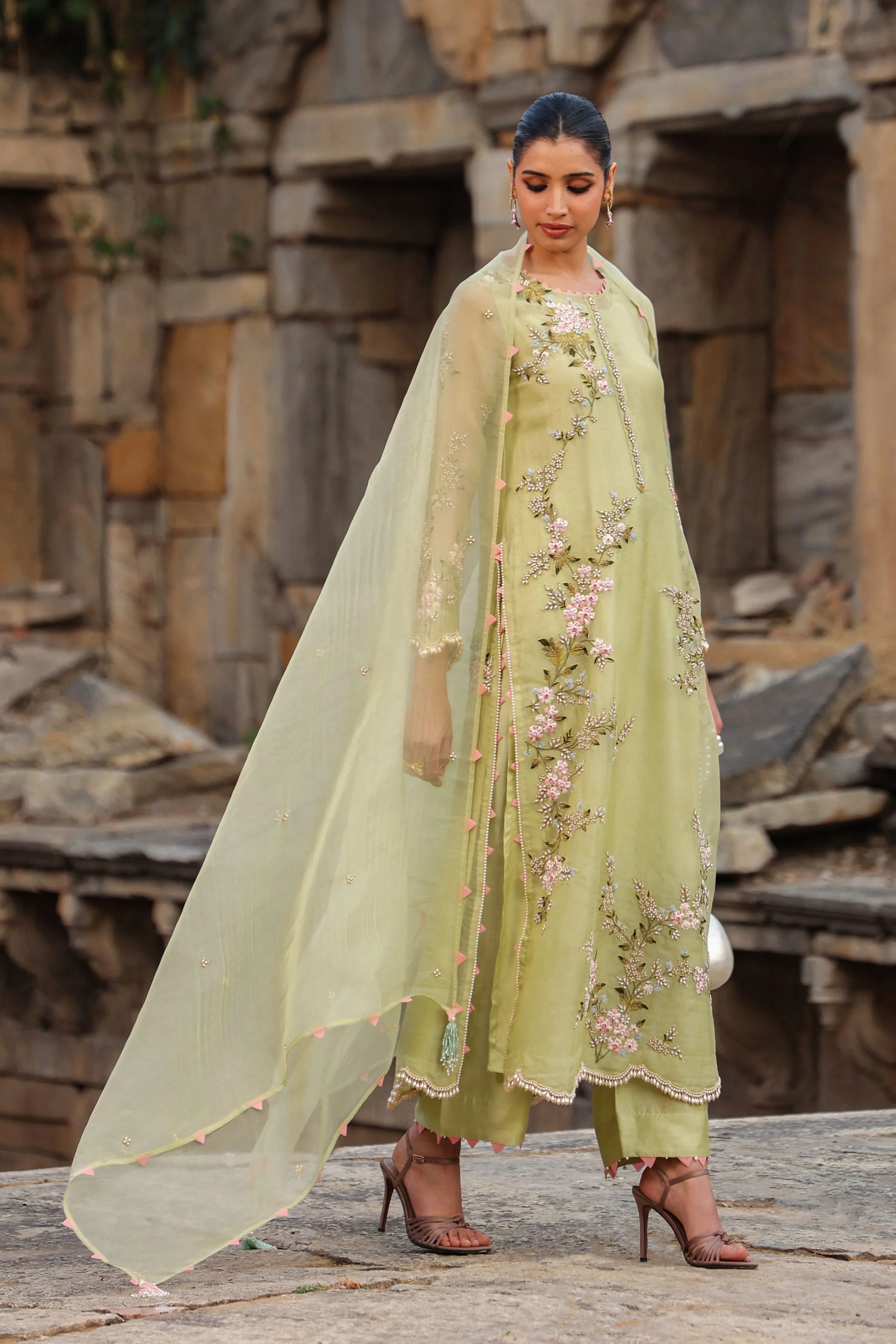 Vaayu Green Multicolor Jaal Kurta Set