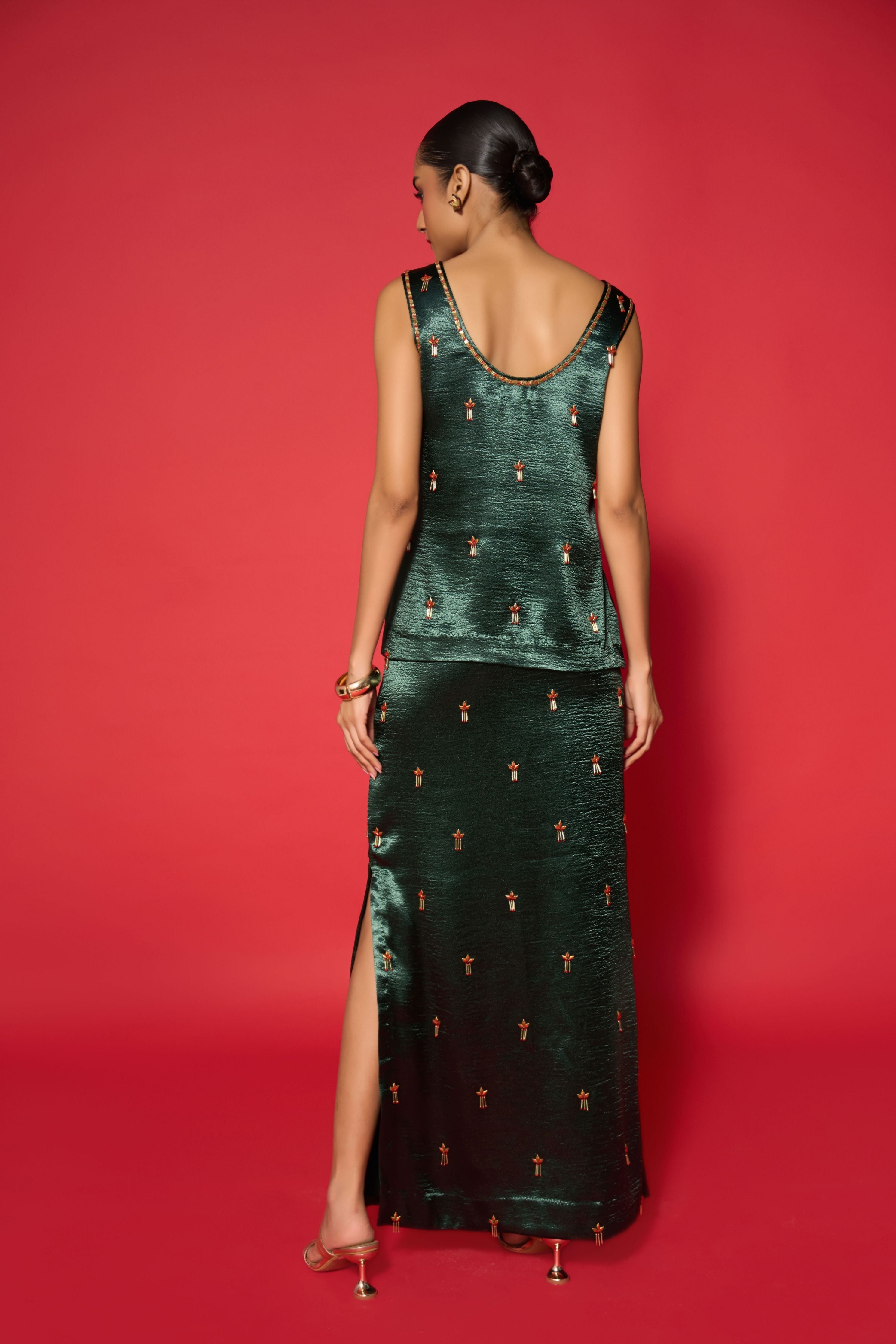 Prina Embroidered  Skirt Set