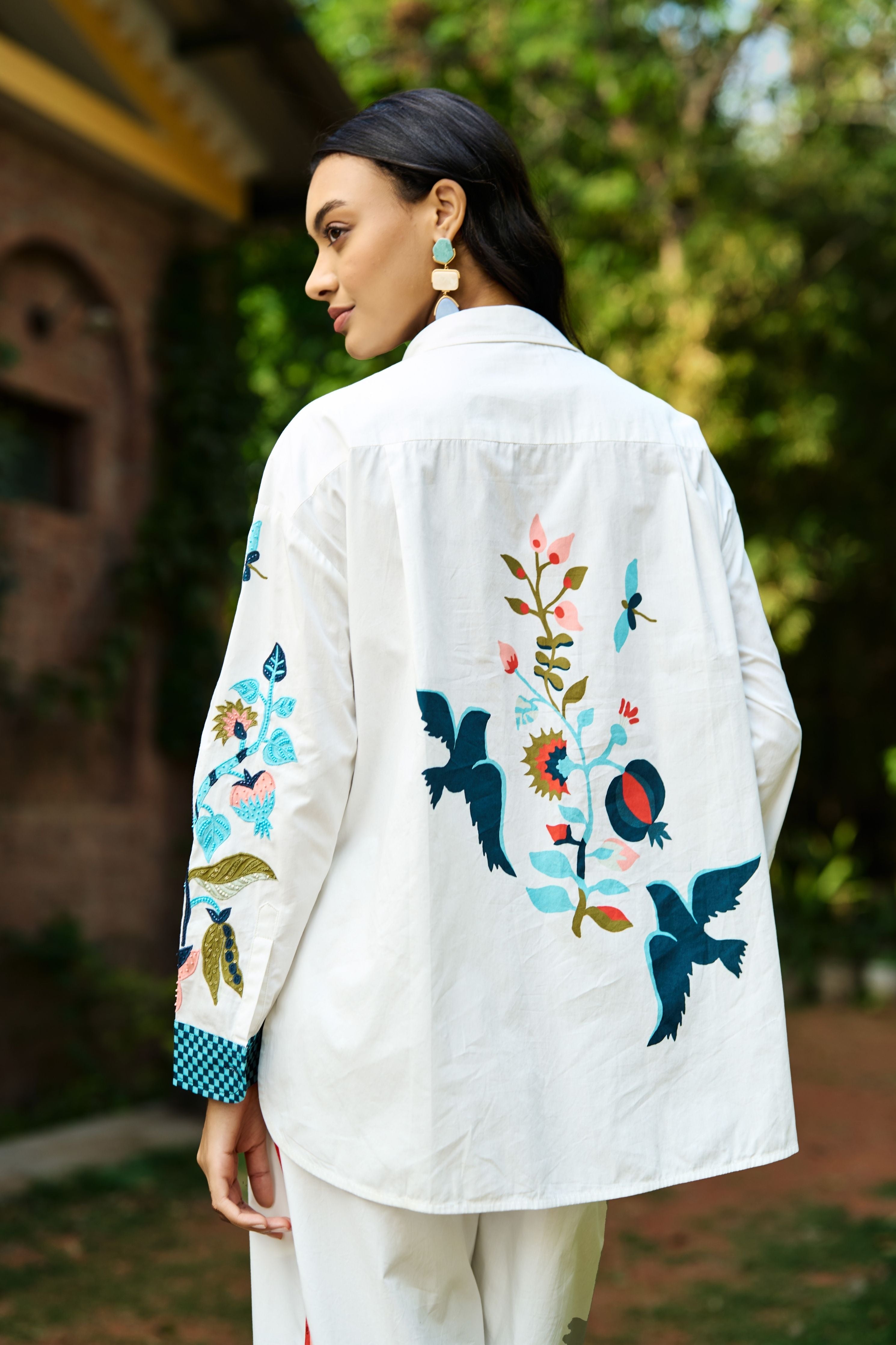 Nefeli embroidered Shirt with Pants