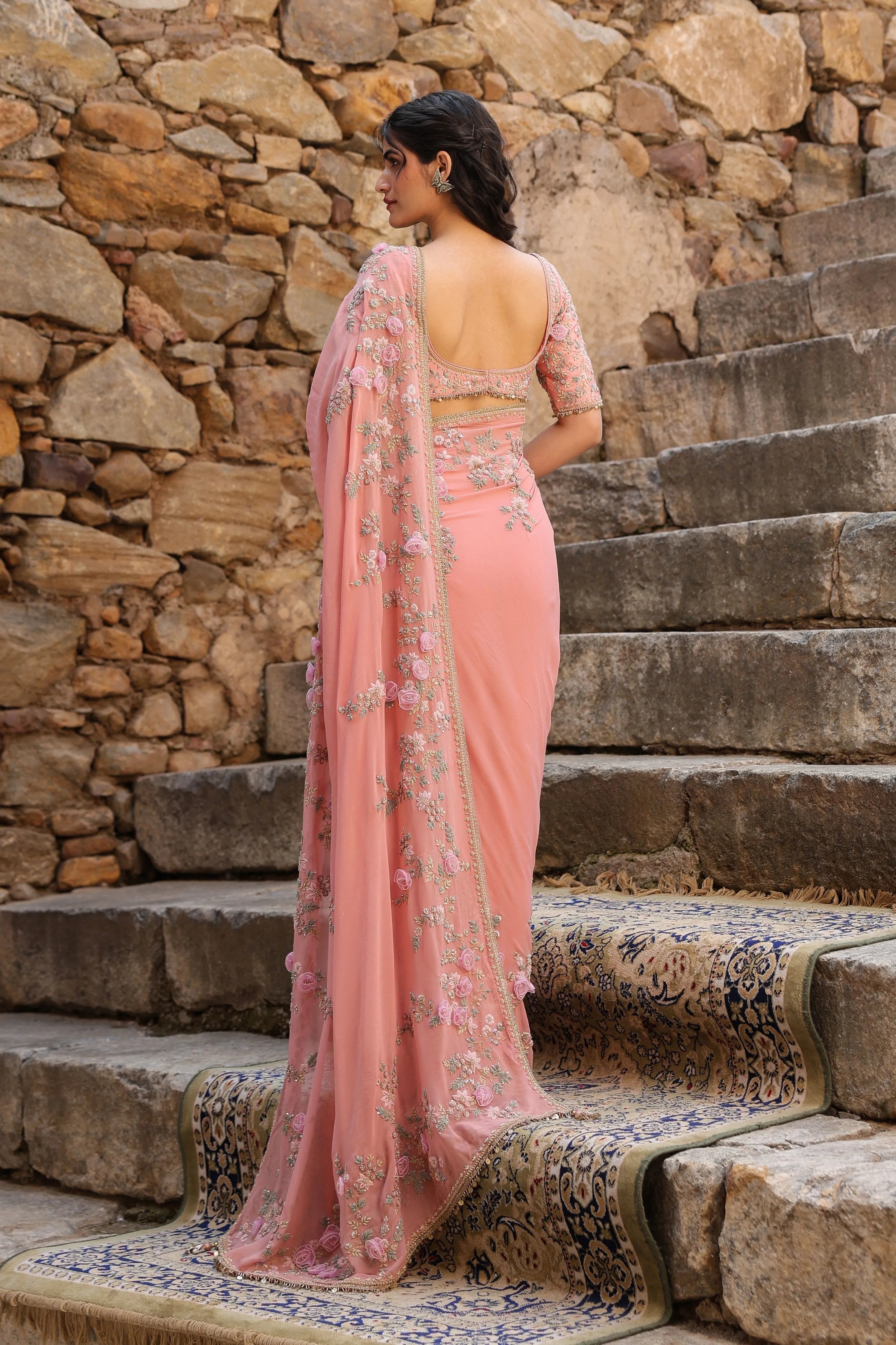 Vaayu Pink Jaal Saree Set