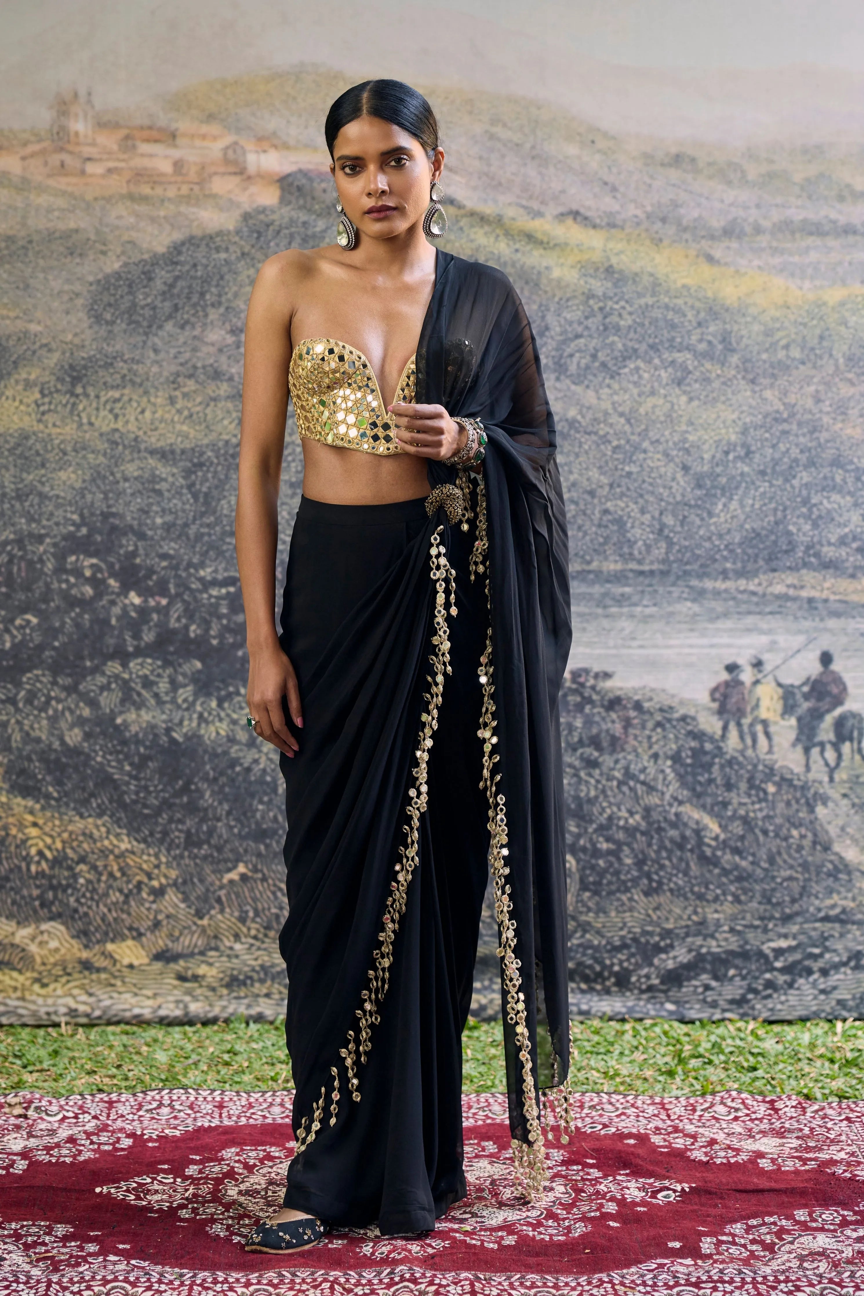 Shyama Mirror Pre-Draped Saree Set