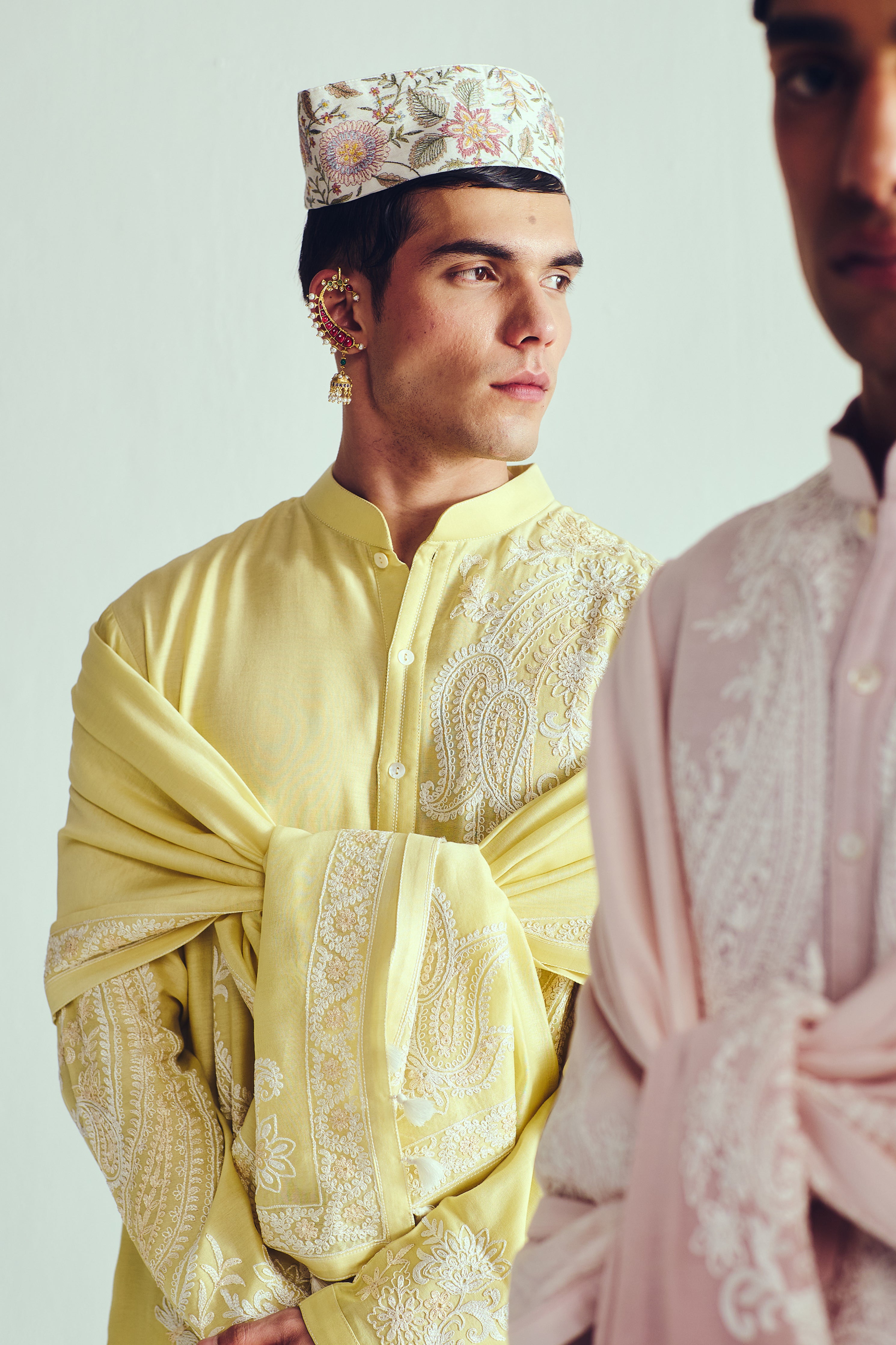 Boteh-Ye Boland Kurta Set