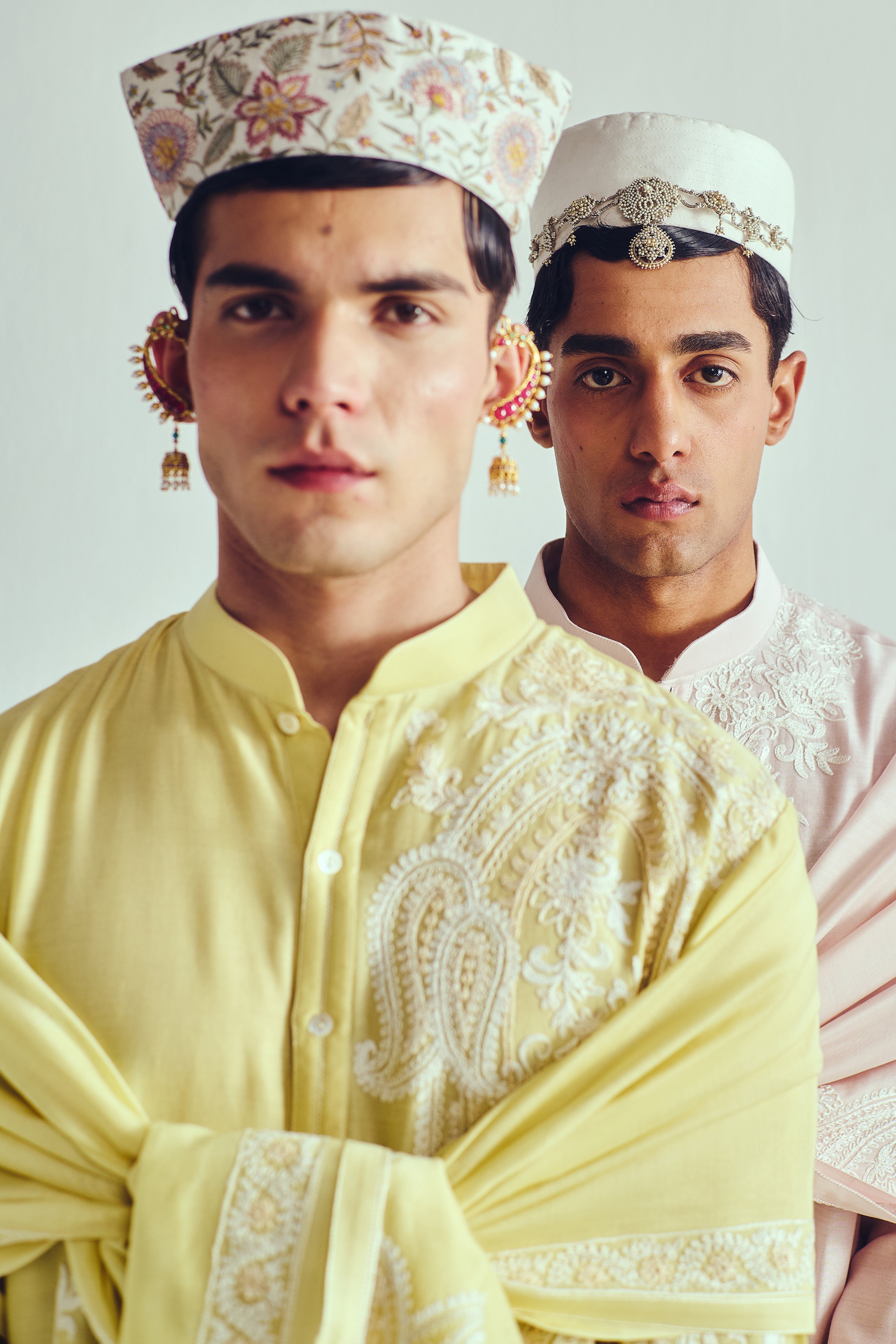 Boteh-Ye Boland Kurta Set