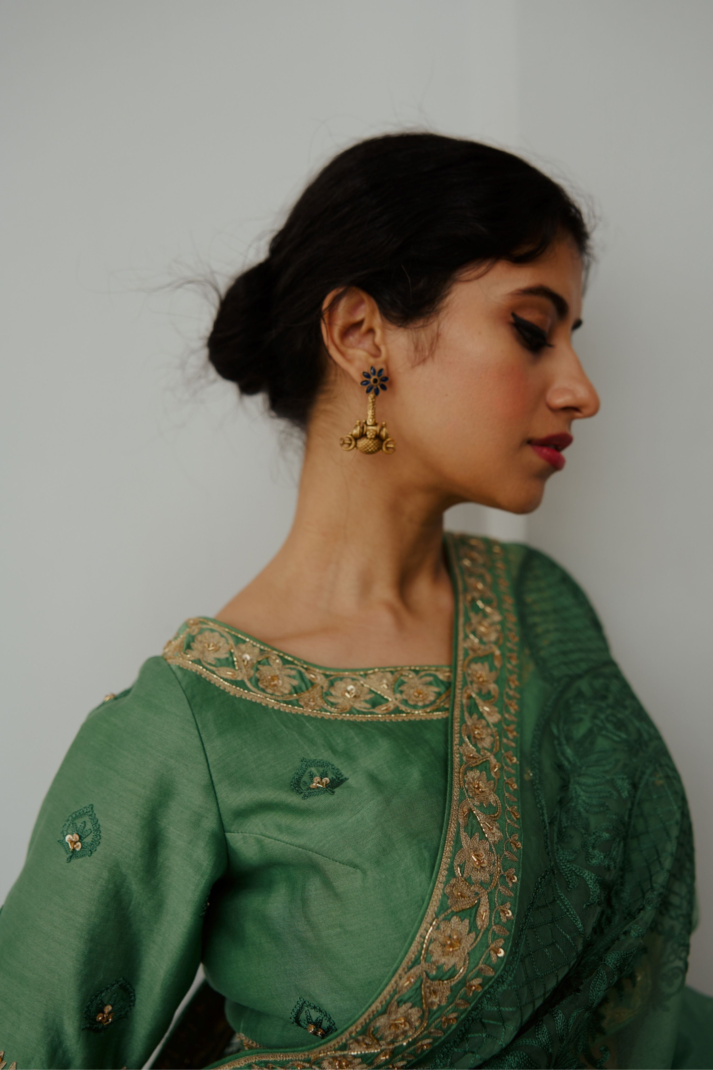 Betel Leaf Moss Green Saree Set