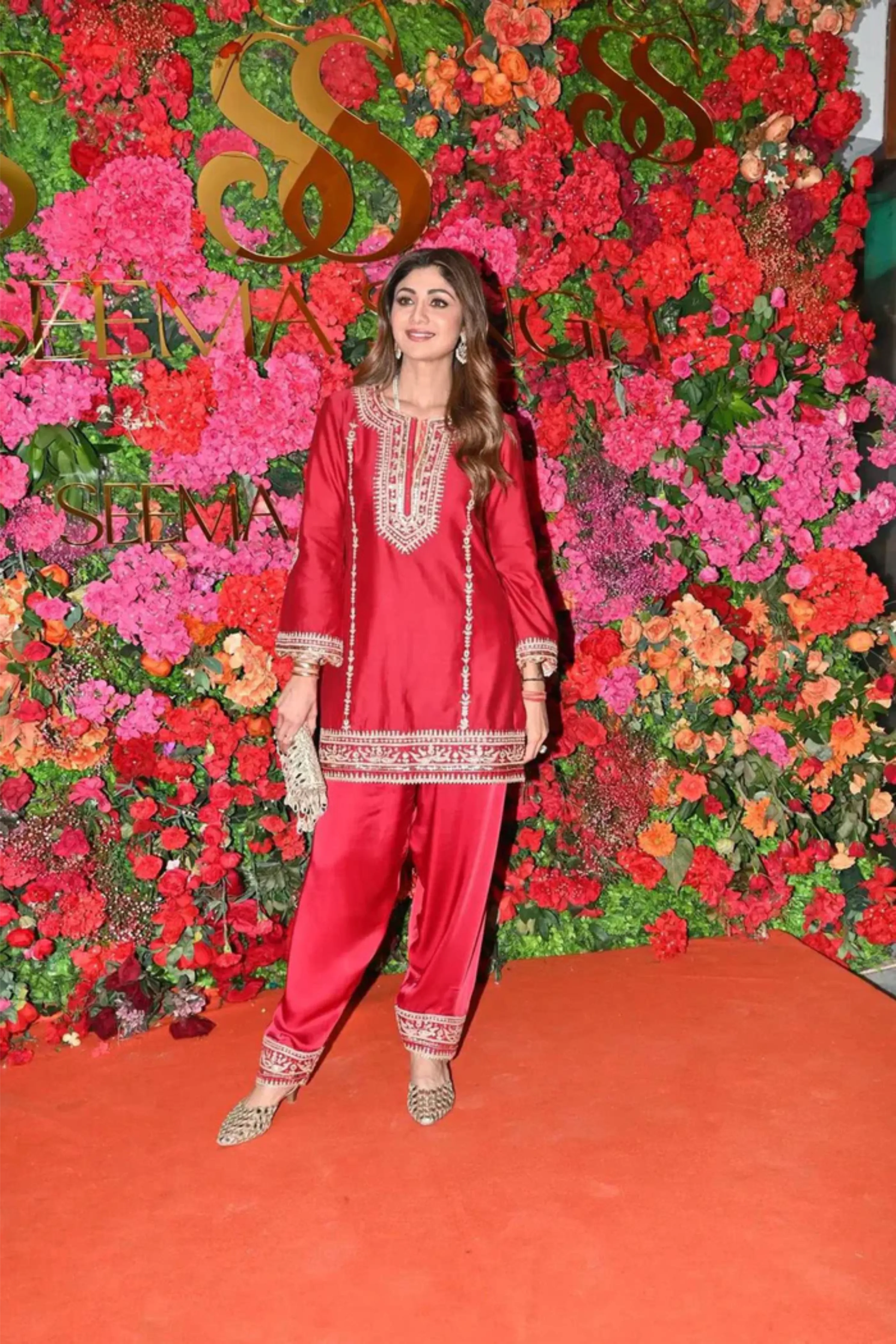 Shilpa Shetty In Mehak Deep Red Short Kurta With Salwar And Dupatta
