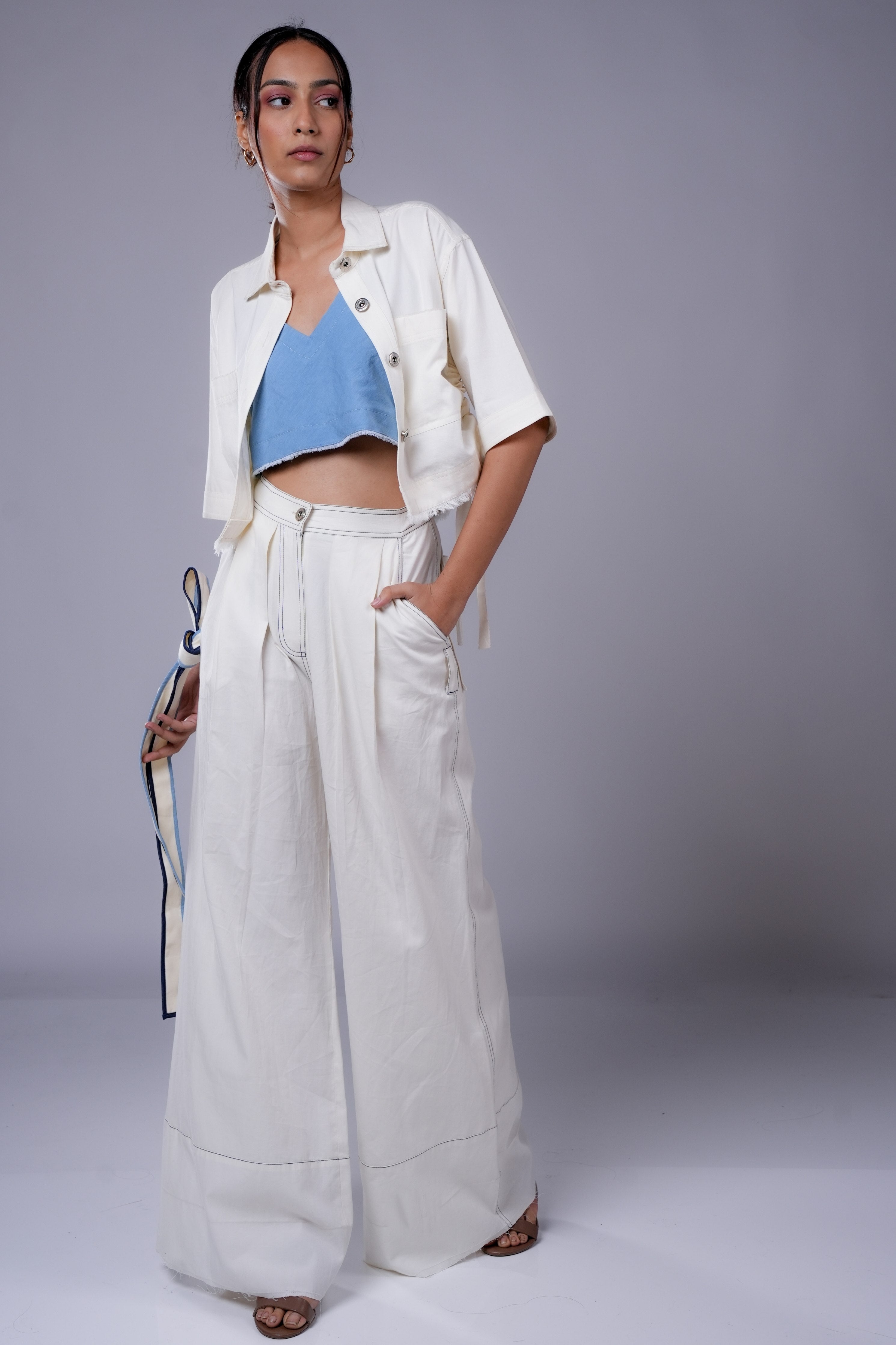 White Denim Solid Shirt Collar Ruched Crop Pant Set