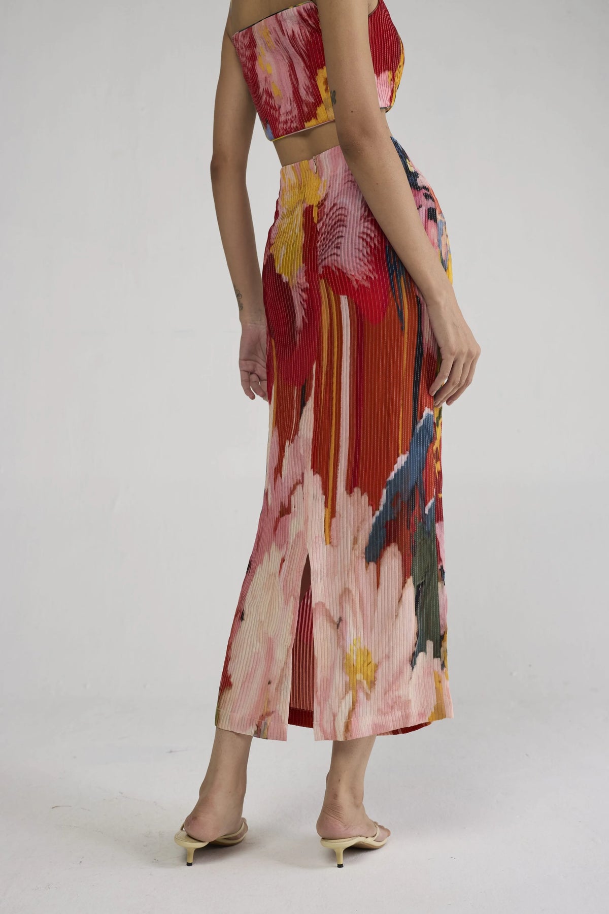 Obu Pintucks Blouse & Pintucks Skirt