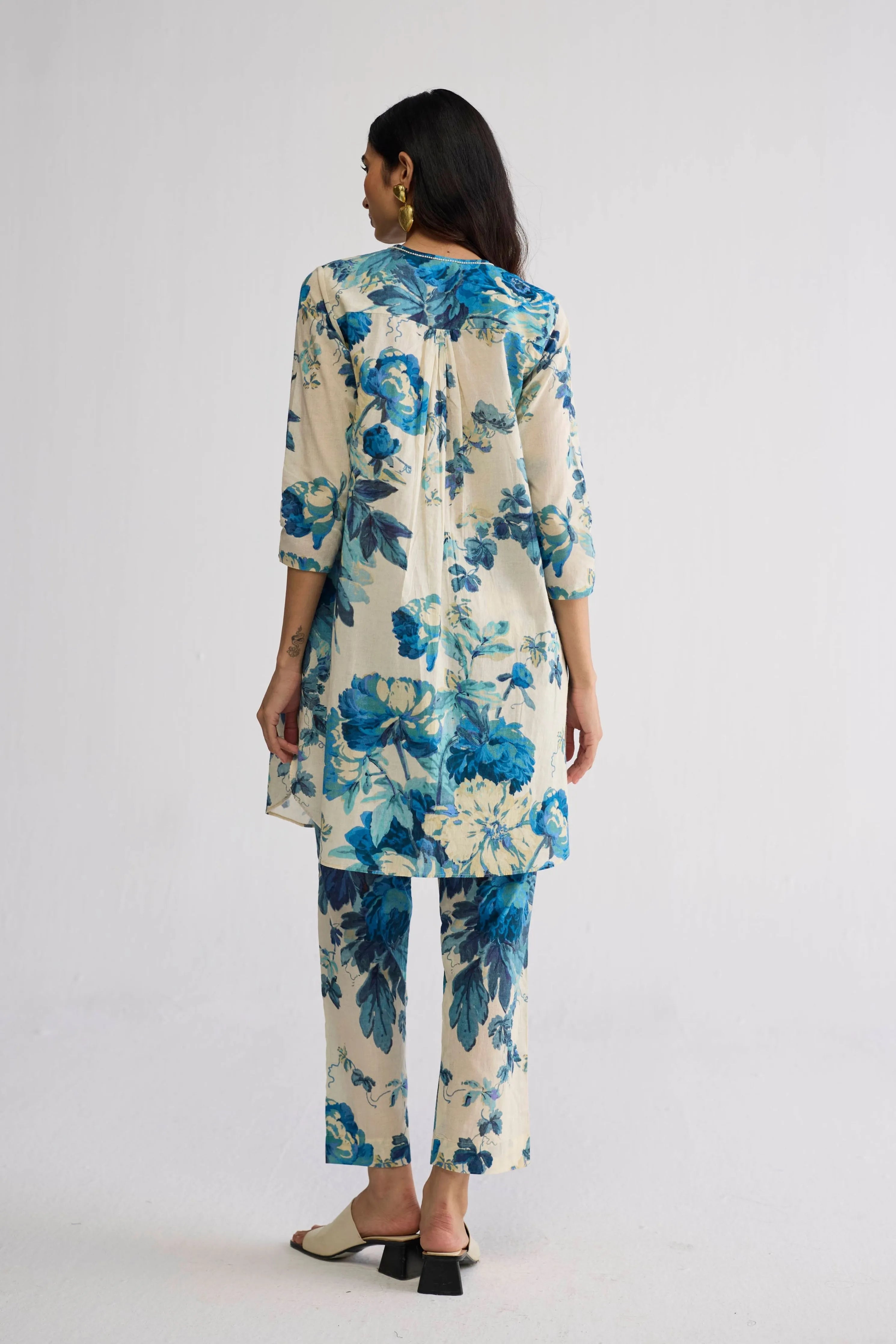 Royal Paradise Short Kurta Set