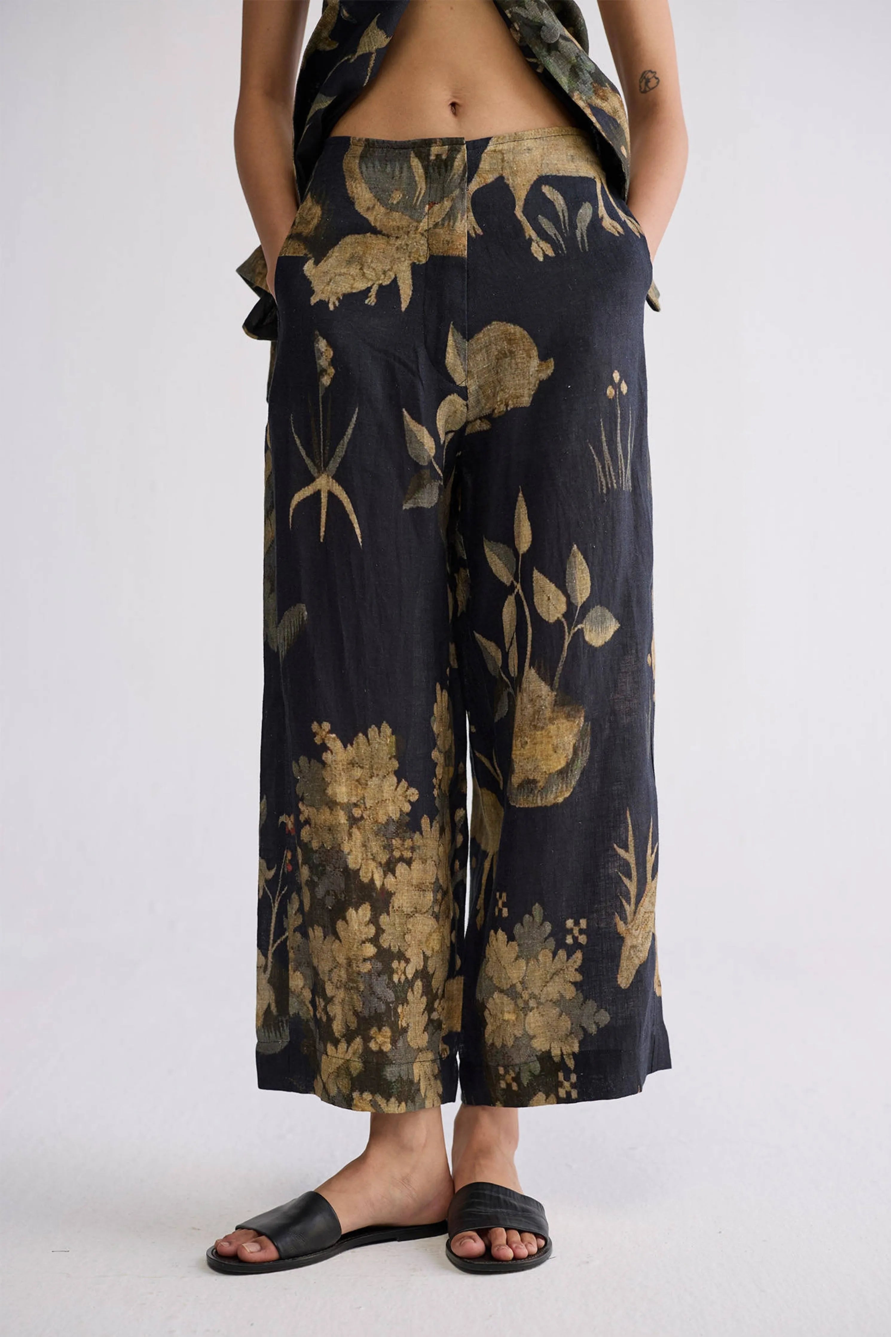 Banyan Halterneck Waistcoat & Pants Set