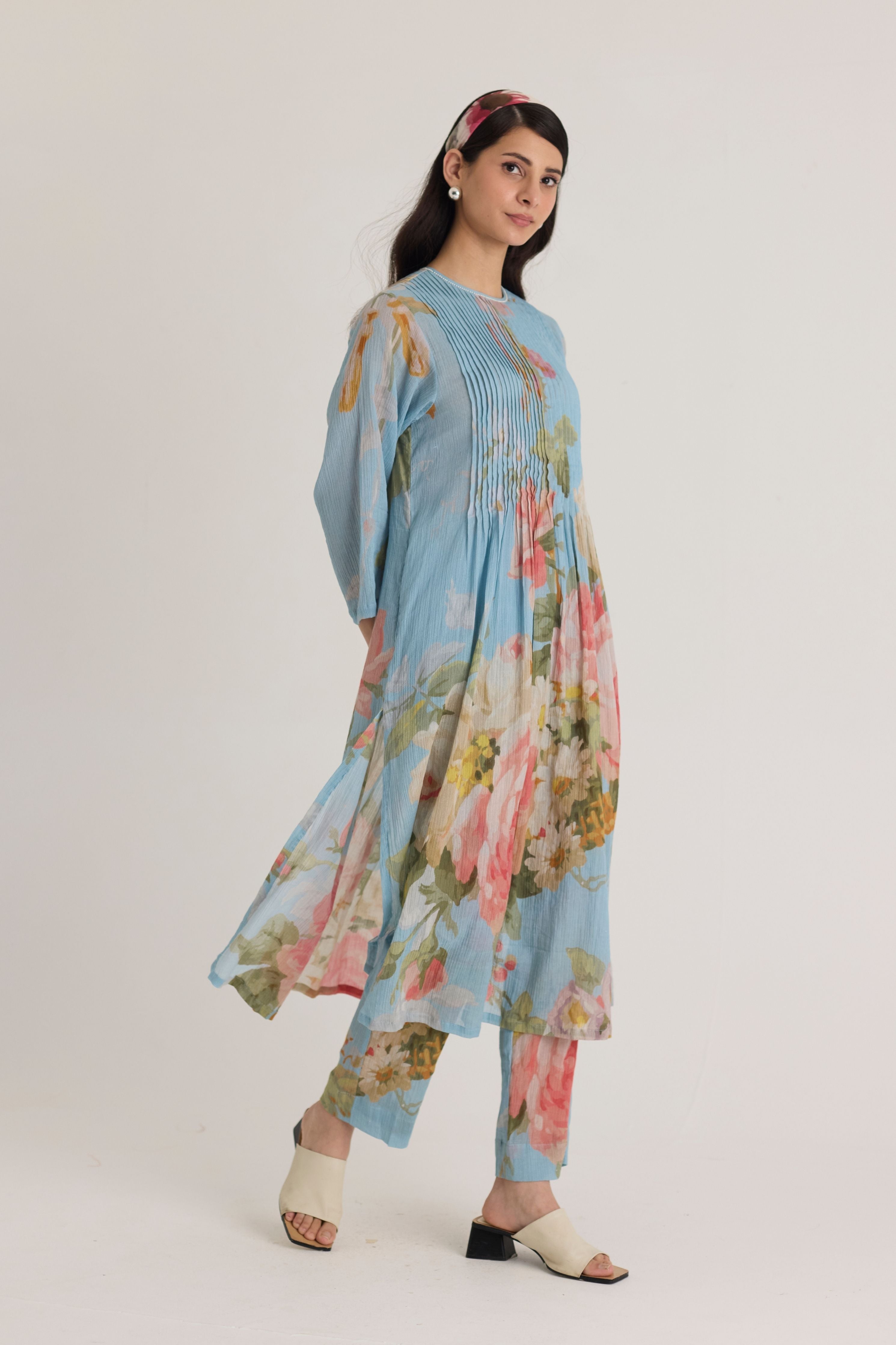 Taffy Pintucks Kurta Set