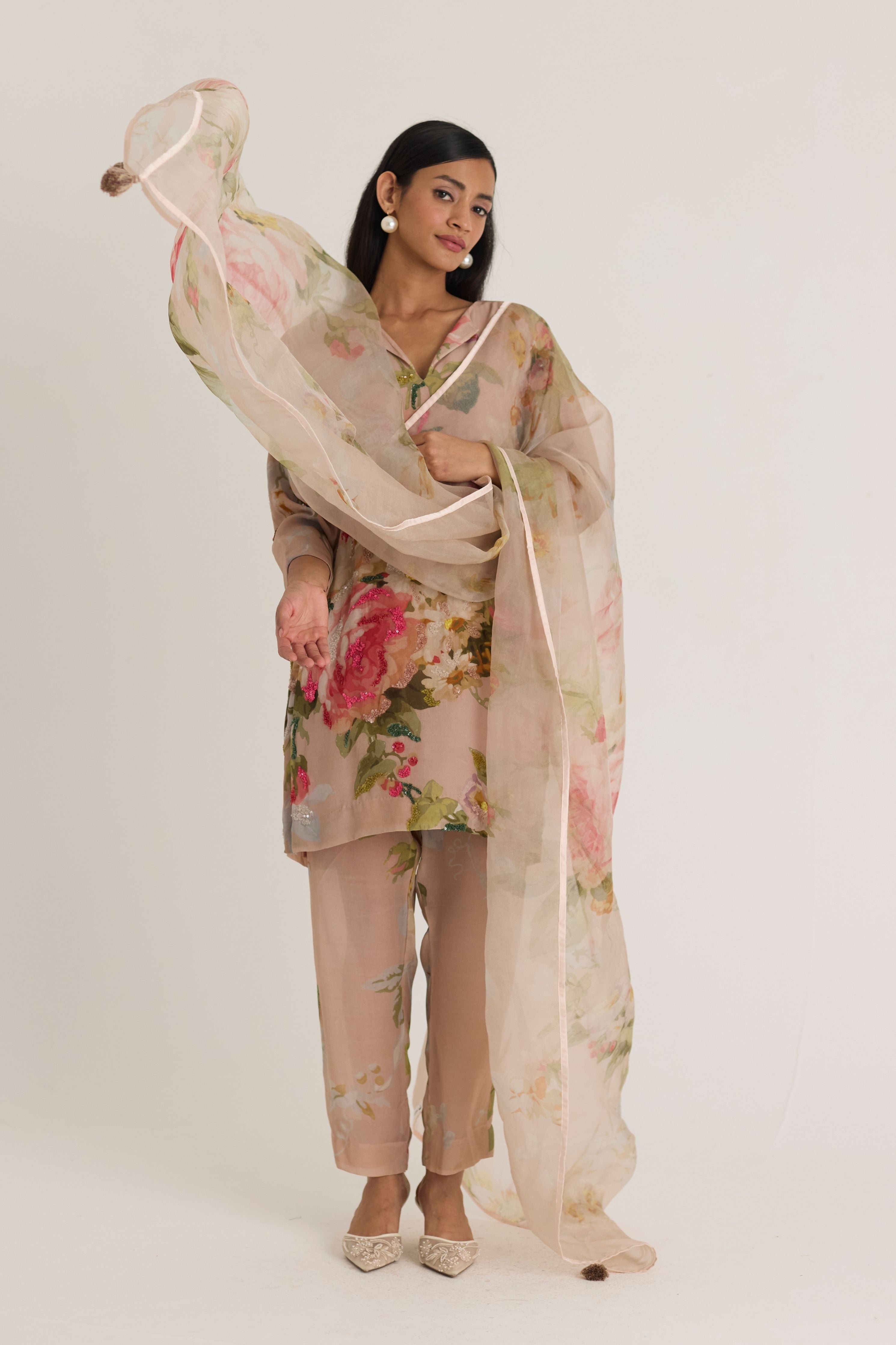 Hazel Embroidered Kurta Set